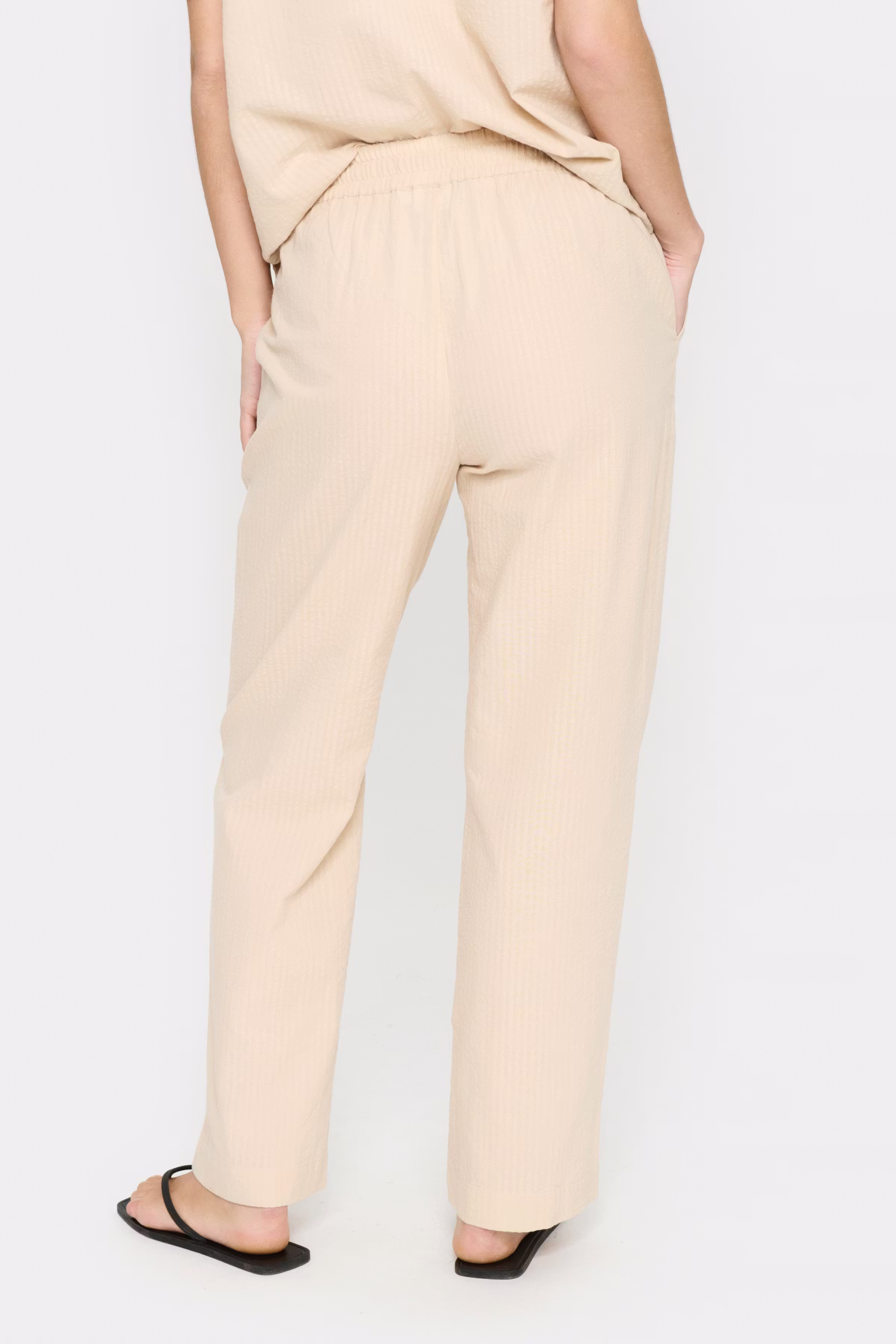ElmikoSZ Trousers LOOKBOOK BACK 30513288-130607