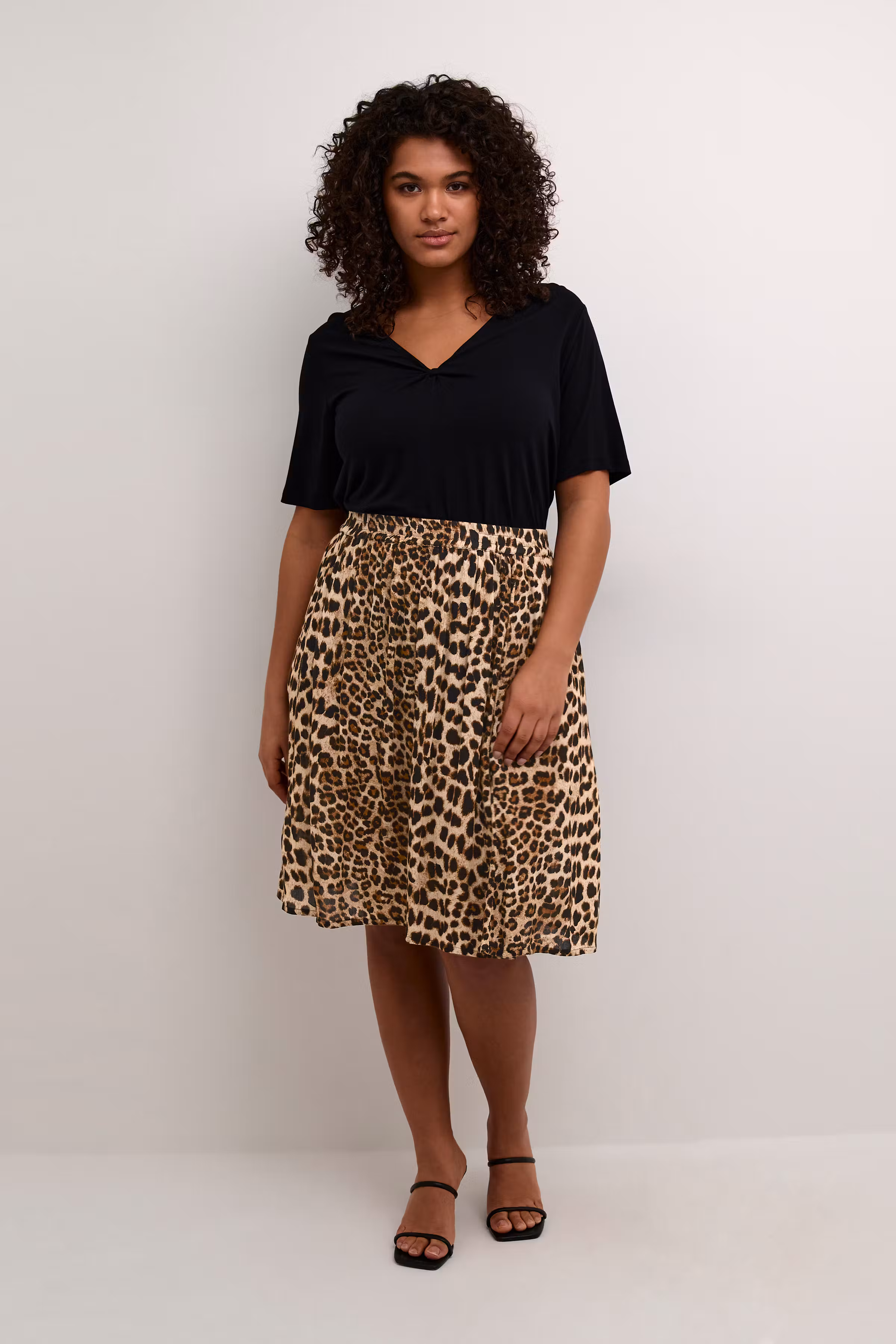 KCami Leopard Rock LOOKBOOK FRONT 10582350-105798