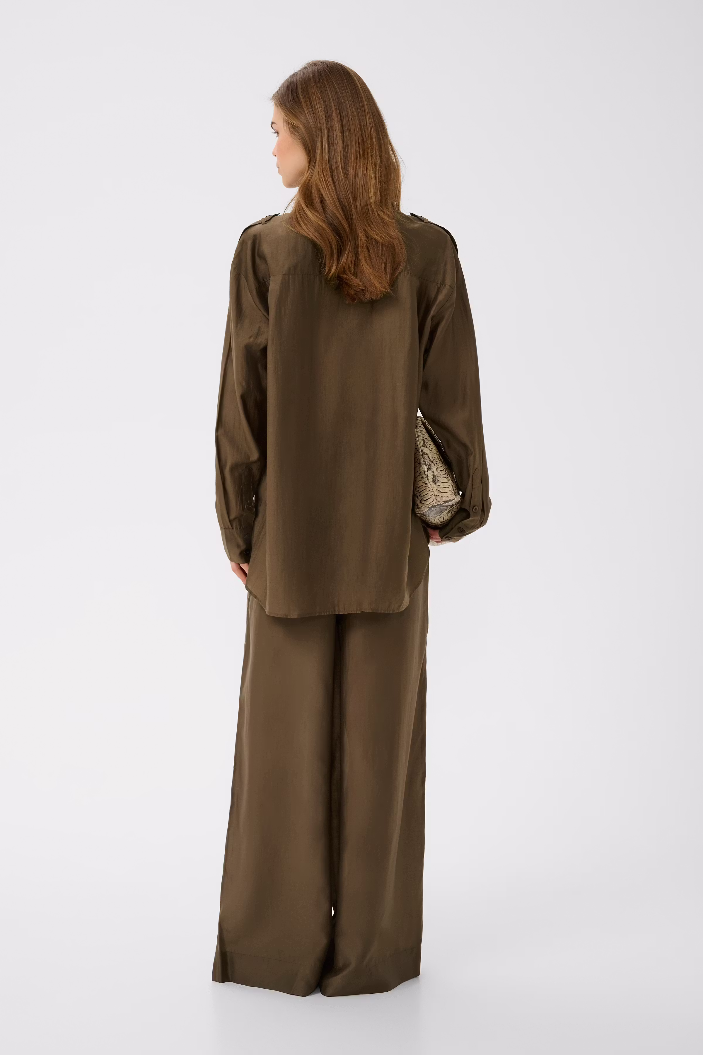GZsiora Shirt LOOKBOOK BACK 10911145-190916