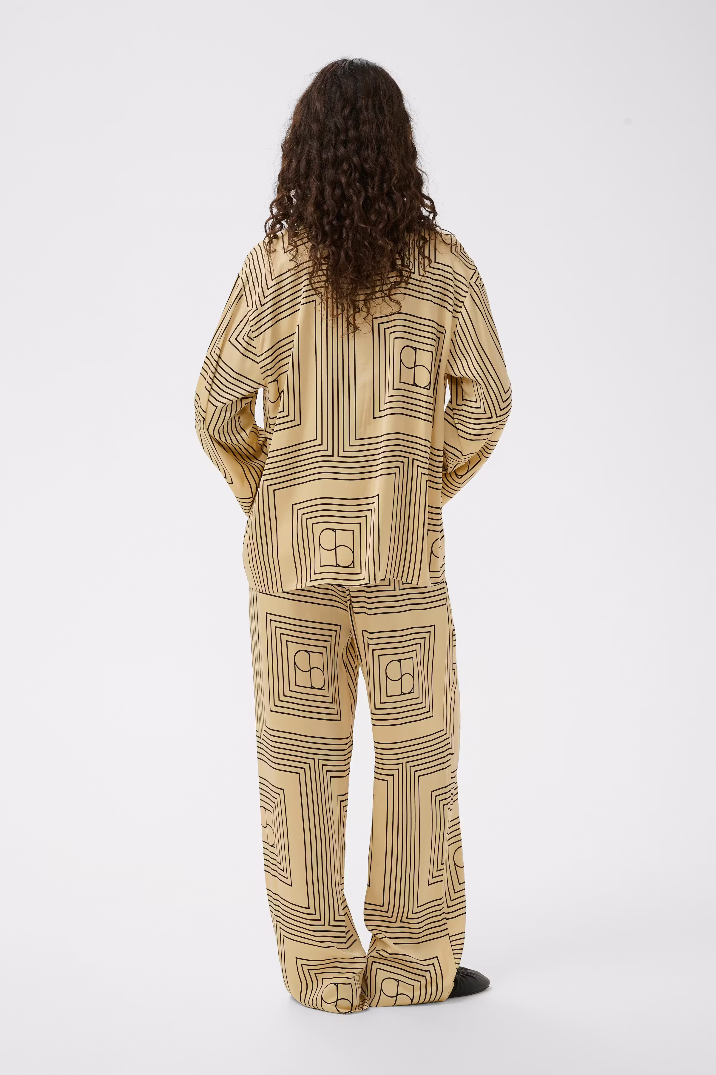 SLEvilia Hemd LOOKBOOK BACK 30409194-305029