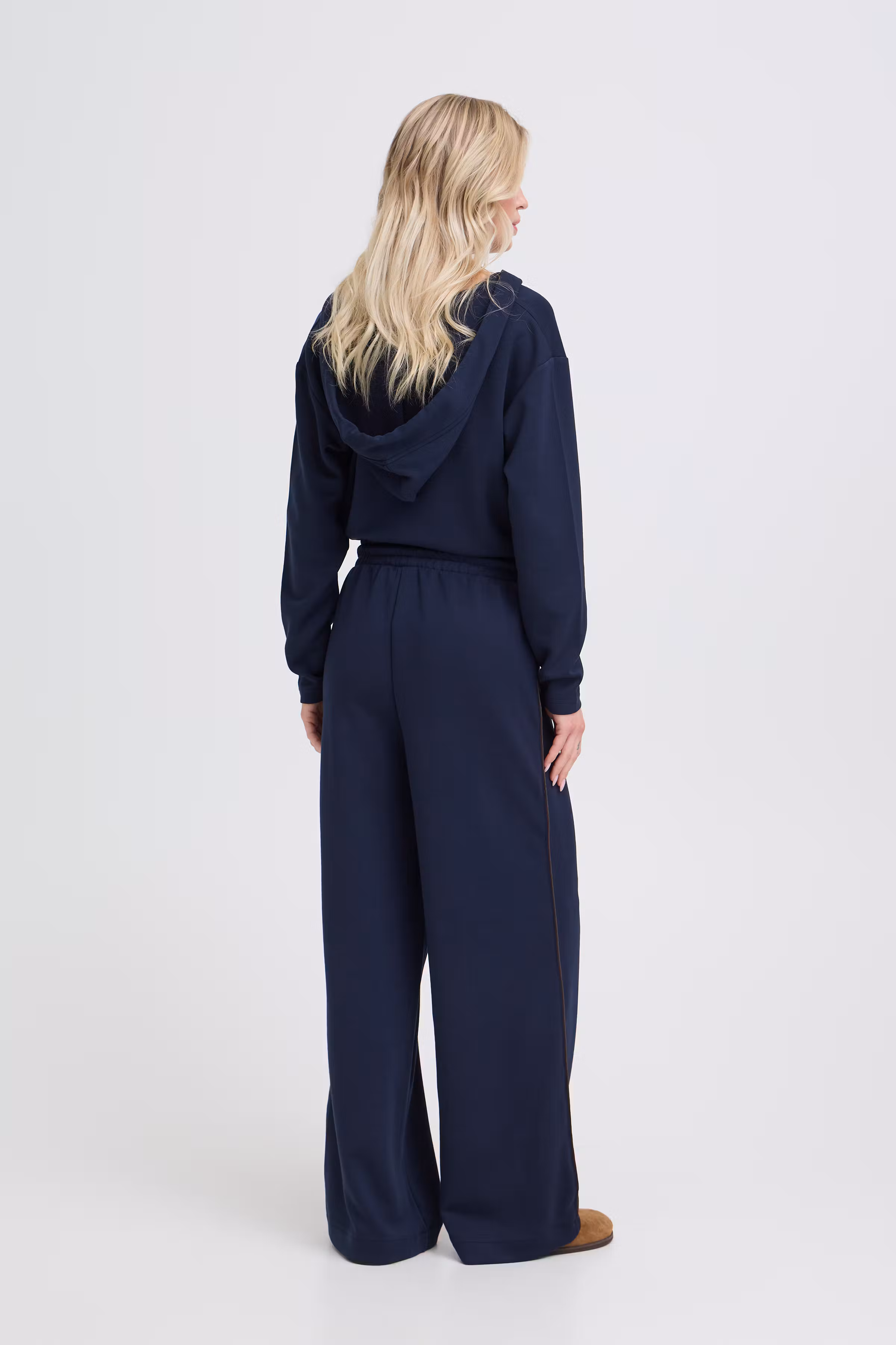 BYPUSTI Bukser LOOKBOOK BACK 20819667-194020