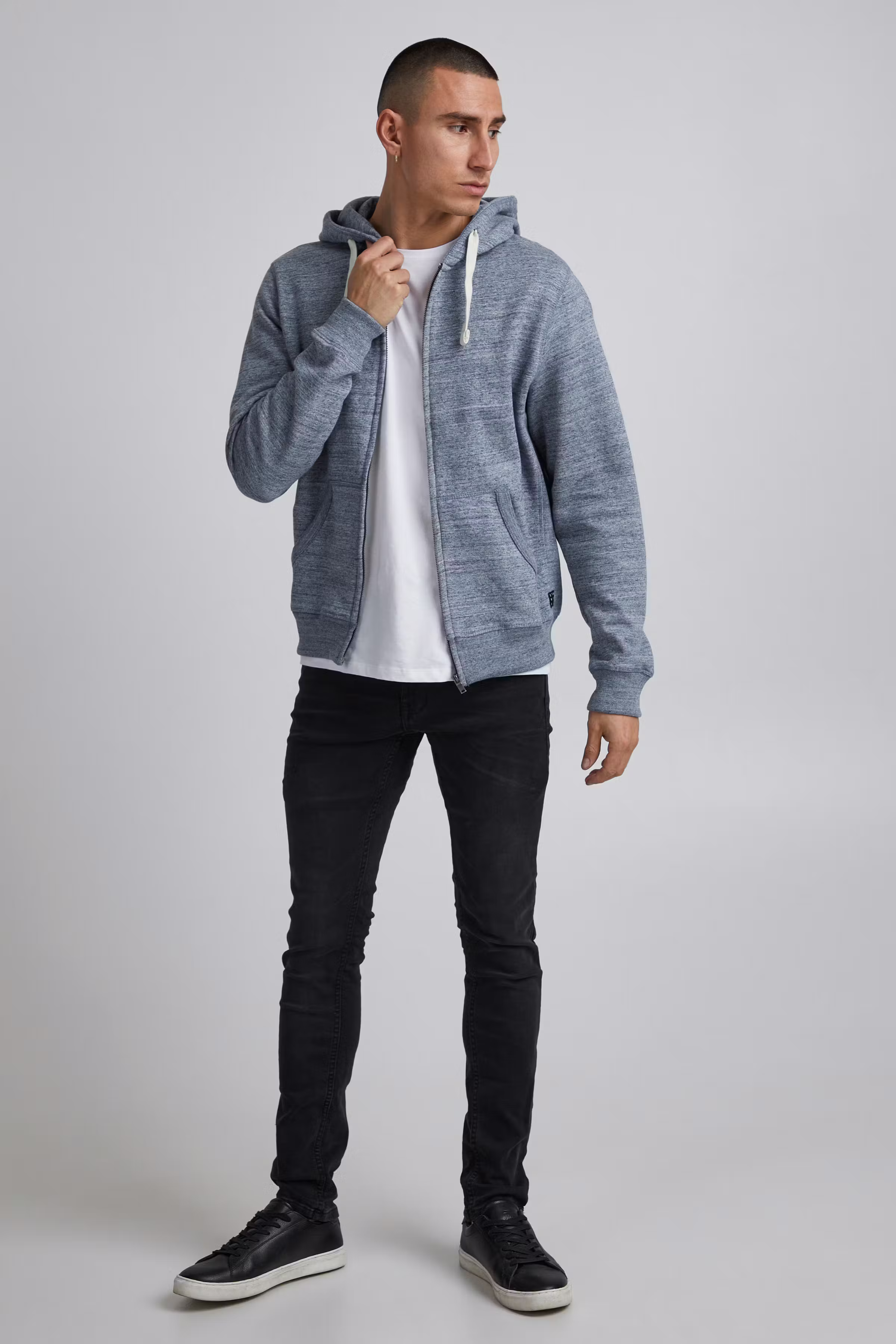 Kapuzenshirt LOOKBOOK FRONT 20706981-74645