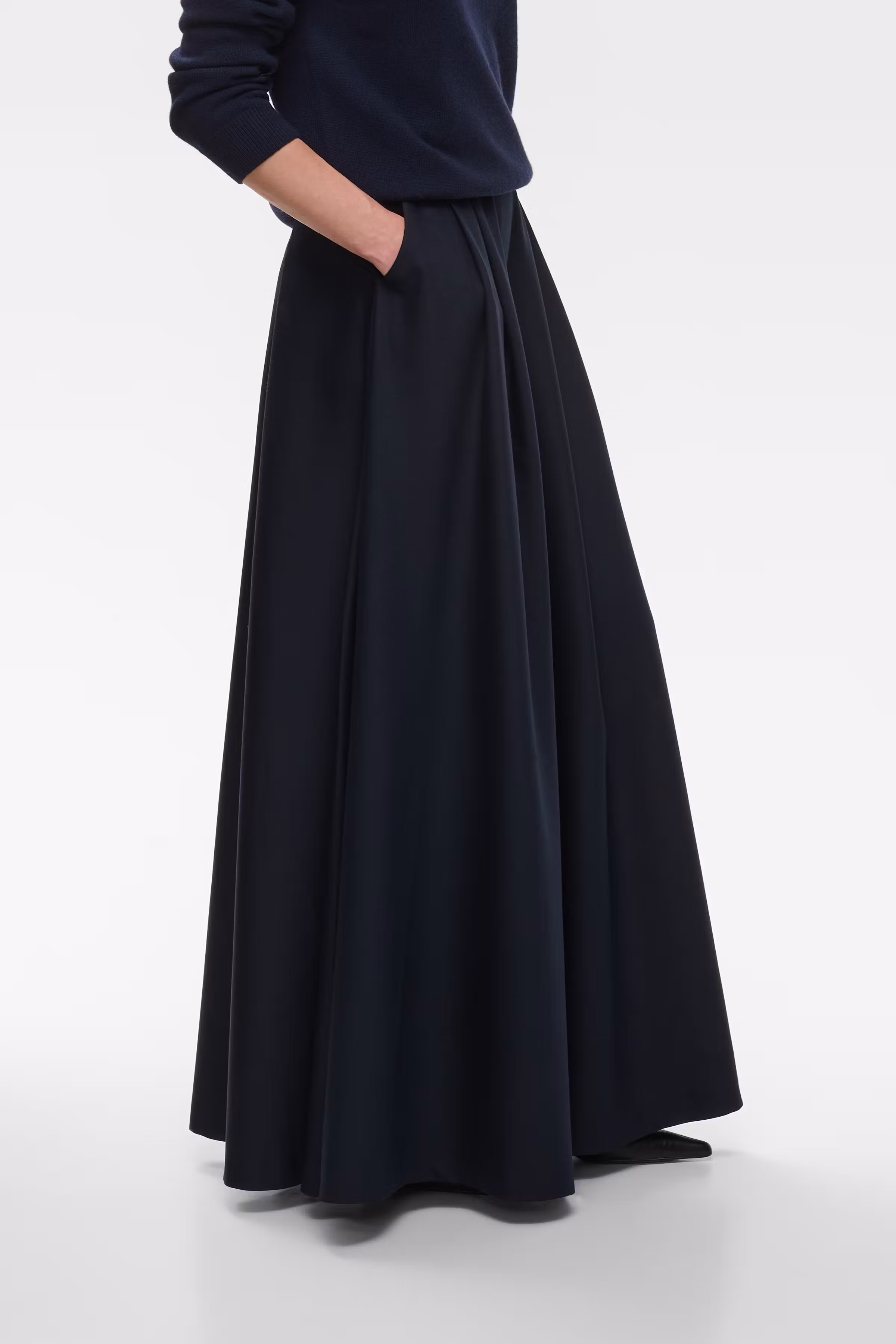 IOSusanna Skirt LOOKBOOK FRONT 30600438-BL900