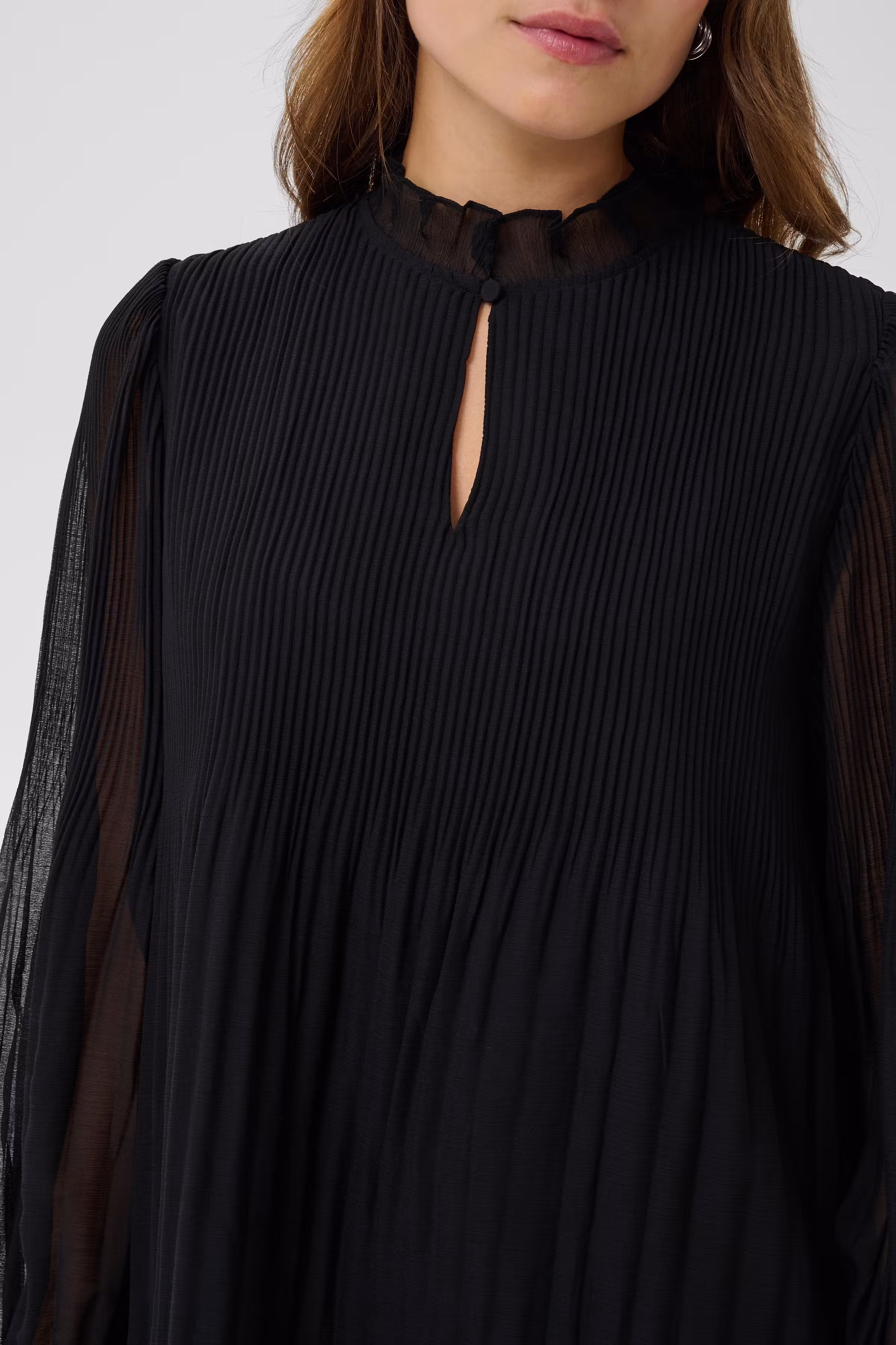 UlaiaSZ Bluse LOOKBOOK DETAIL 30515529-193911