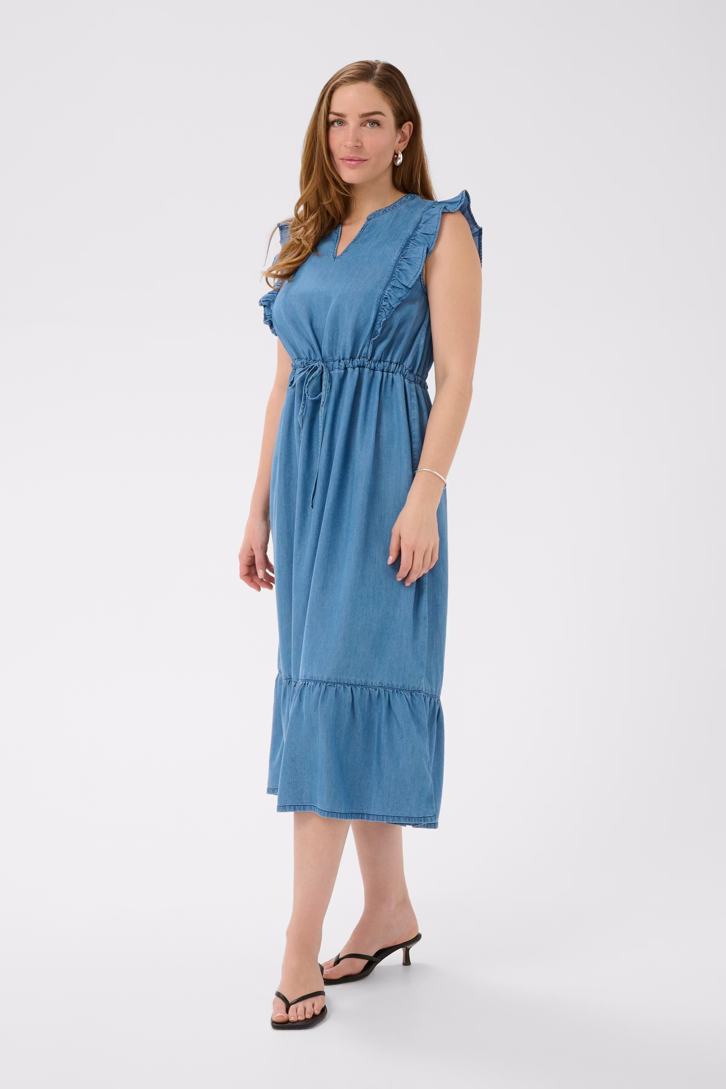 BPhannah Dress LOOKBOOK FRONT 40200174-110035