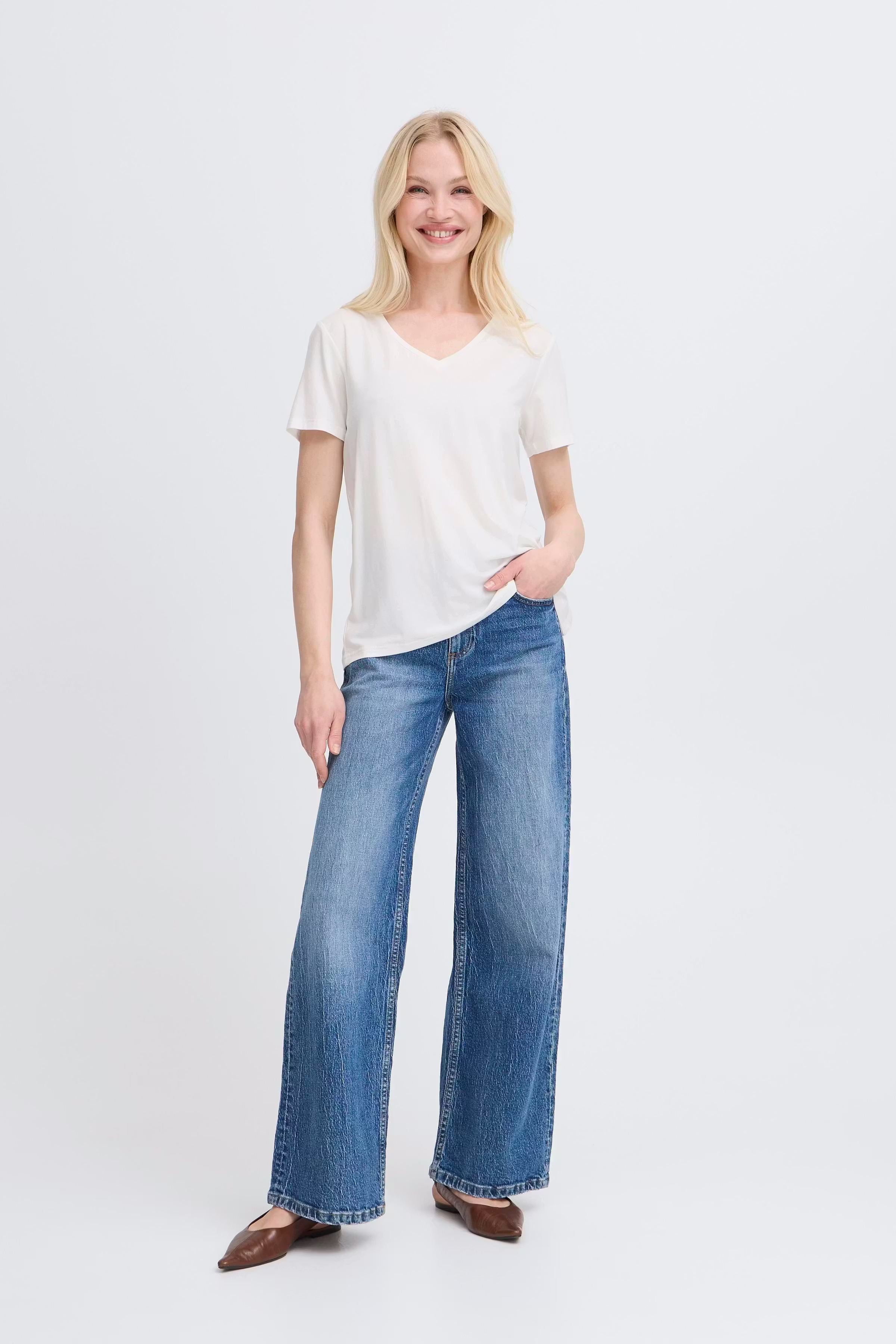 BYREXIMA T-shirt LOOKBOOK FRONT 20807597-80115