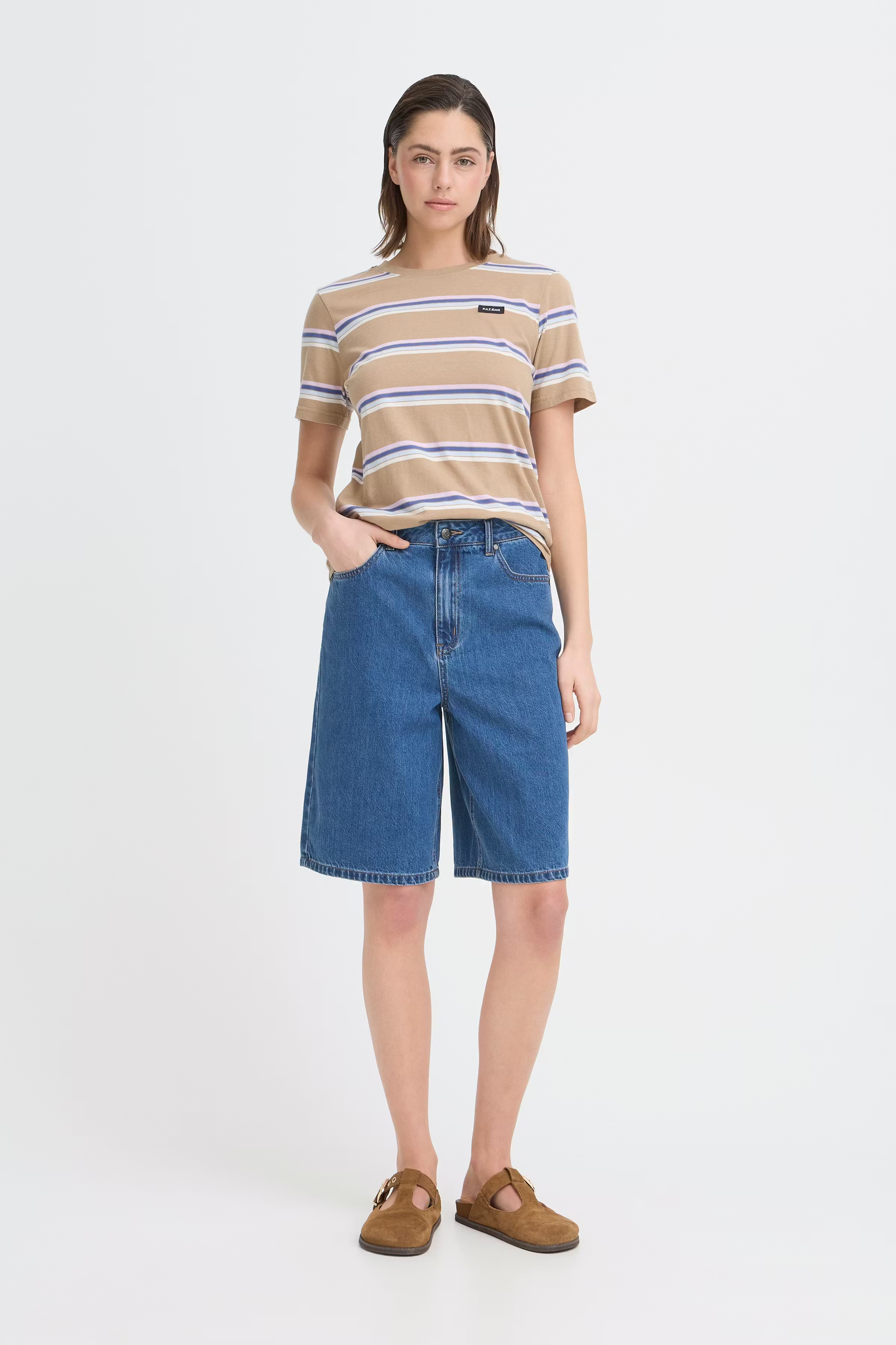 PZBRIDGET Shorts LOOKBOOK FRONT 50210409-200005