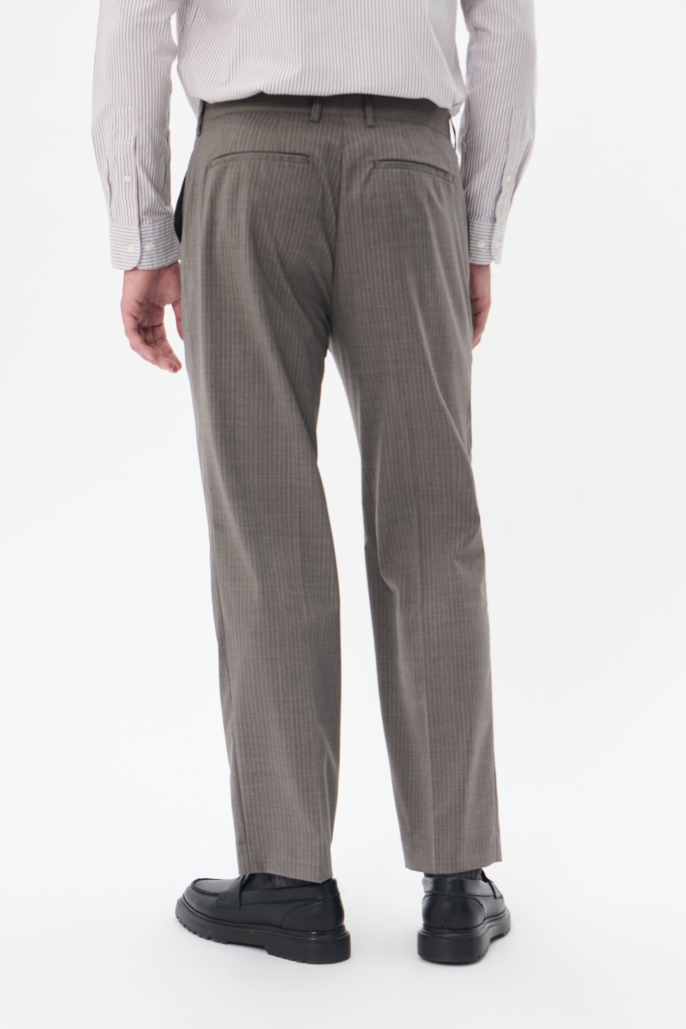 MAweller Broek LOOKBOOK BACK 30207936-1811121