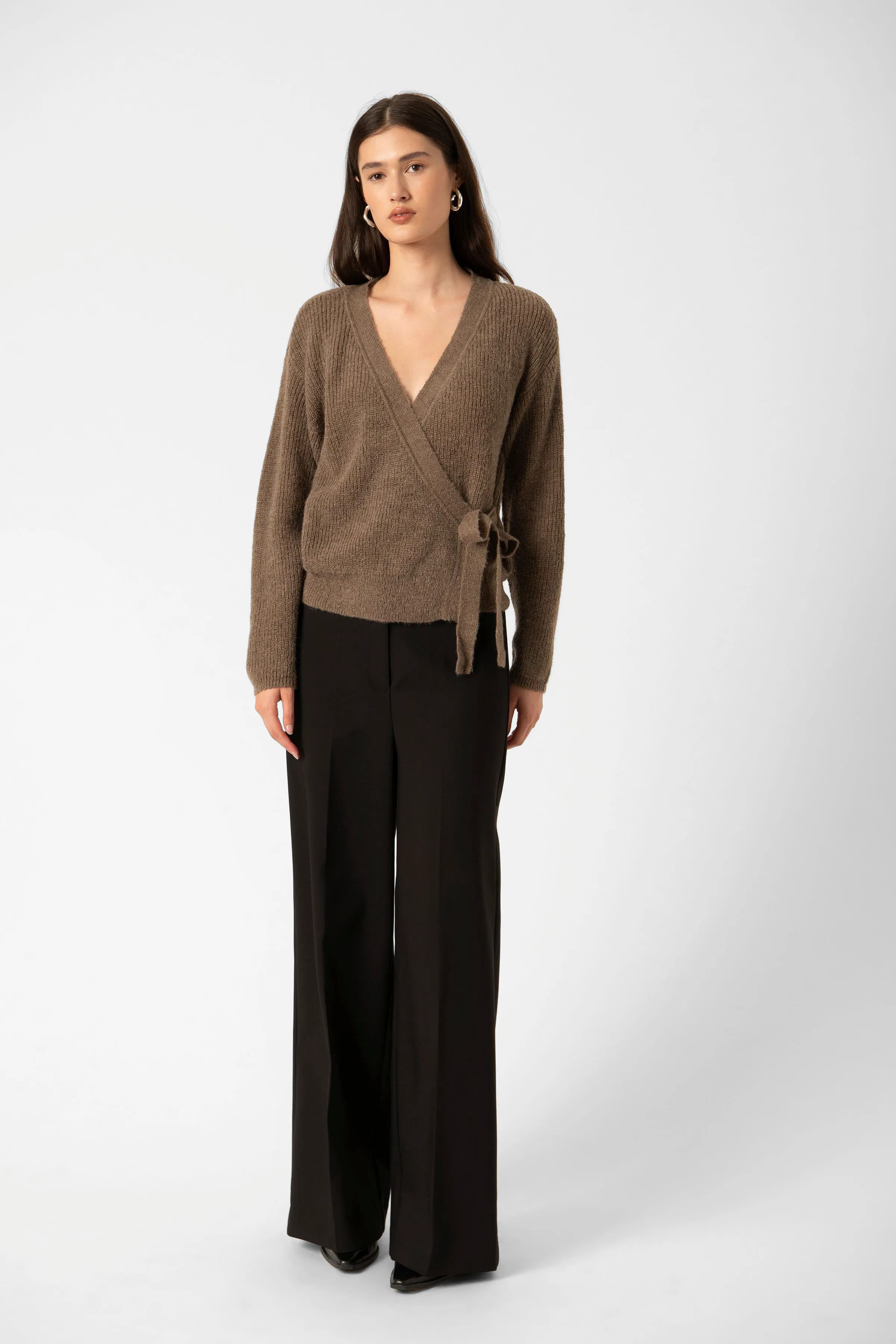 SLTuesday Cardigan LOOKBOOK FRONT 30408547-181112