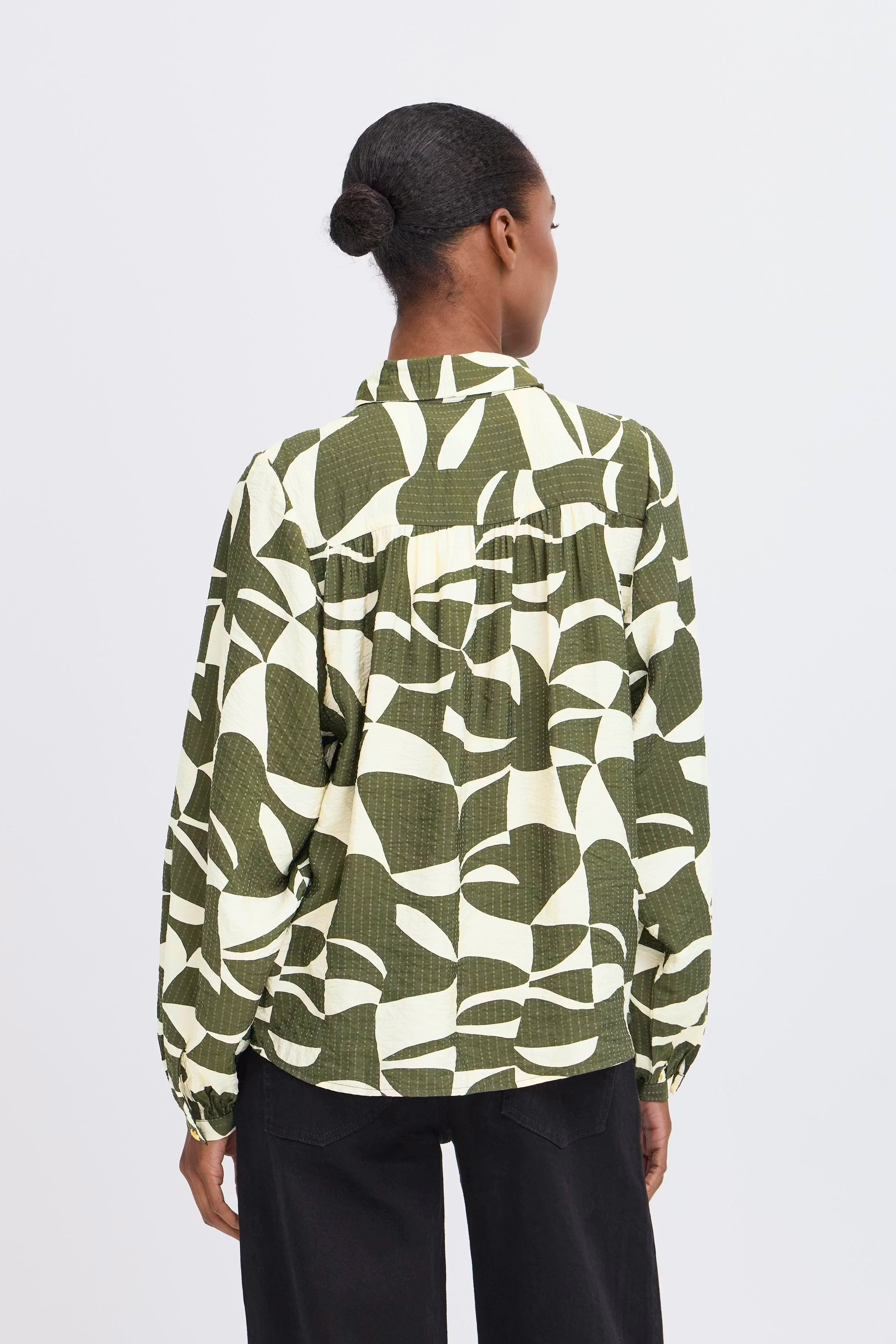 IHLISADORA Shirt LOOKBOOK BACK 20124286-900000701