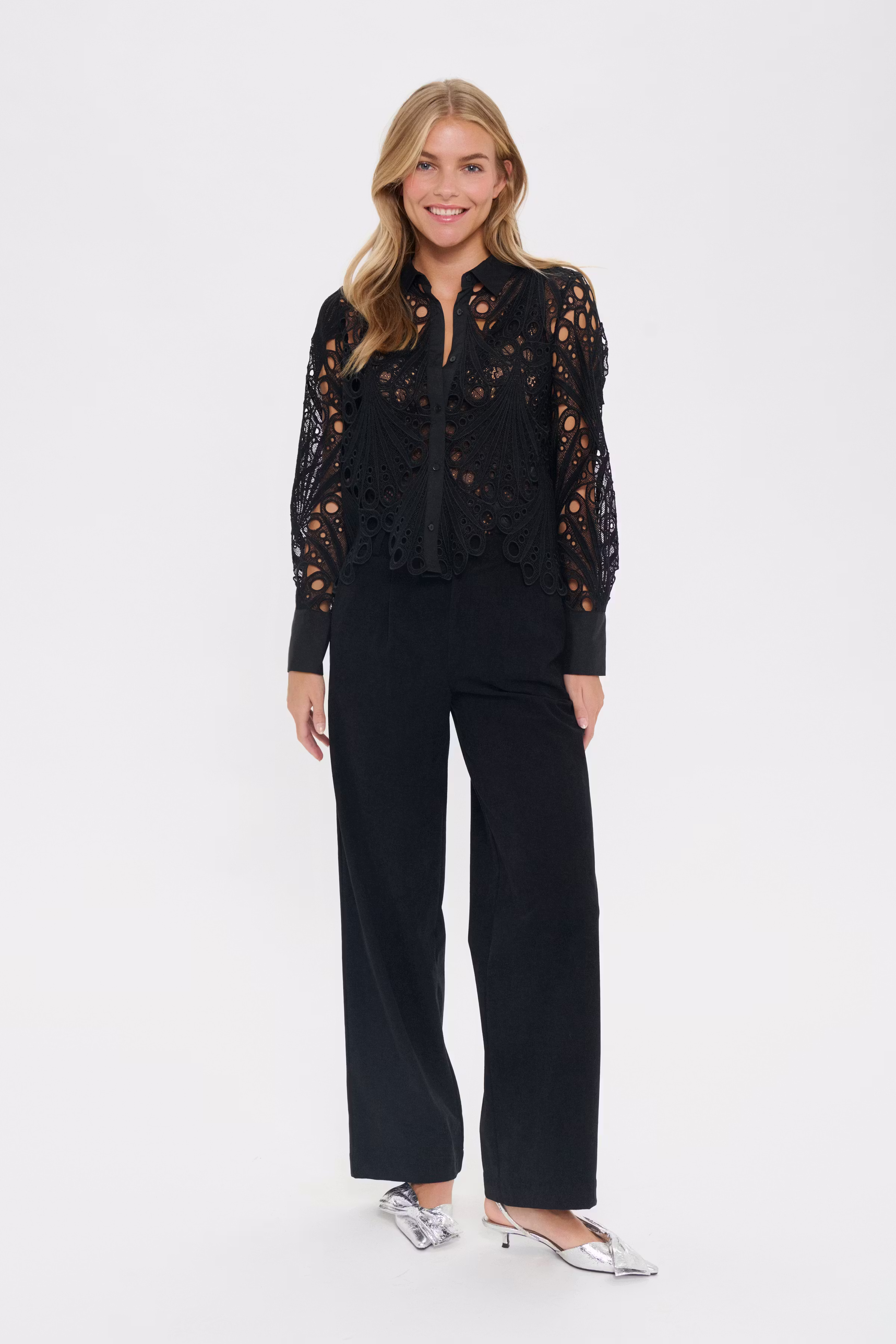 JiliannaSZ Skjorte LOOKBOOK FRONT 30513904-193911