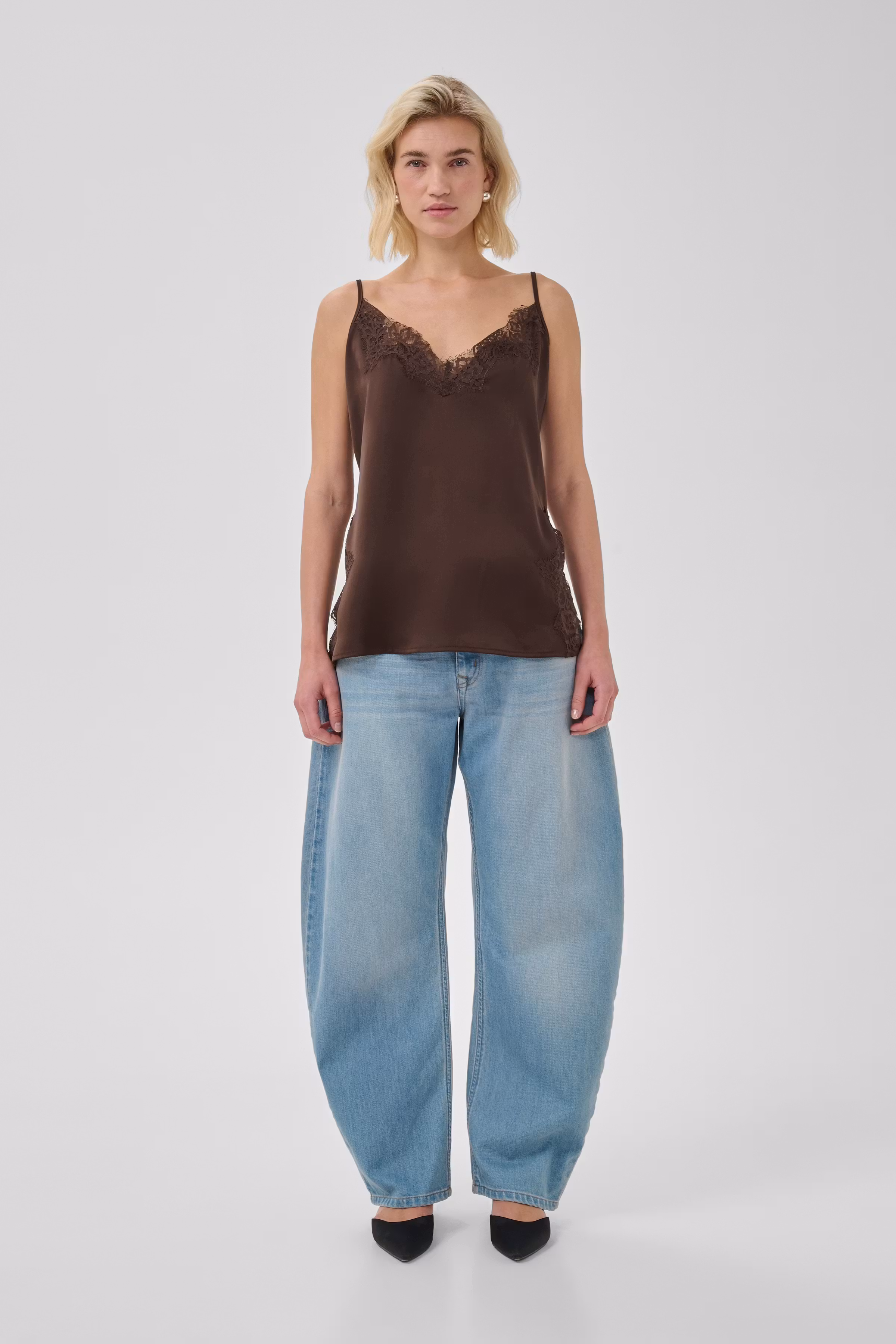 MWBrenda Top LOOKBOOK FRONT 10705657-109345