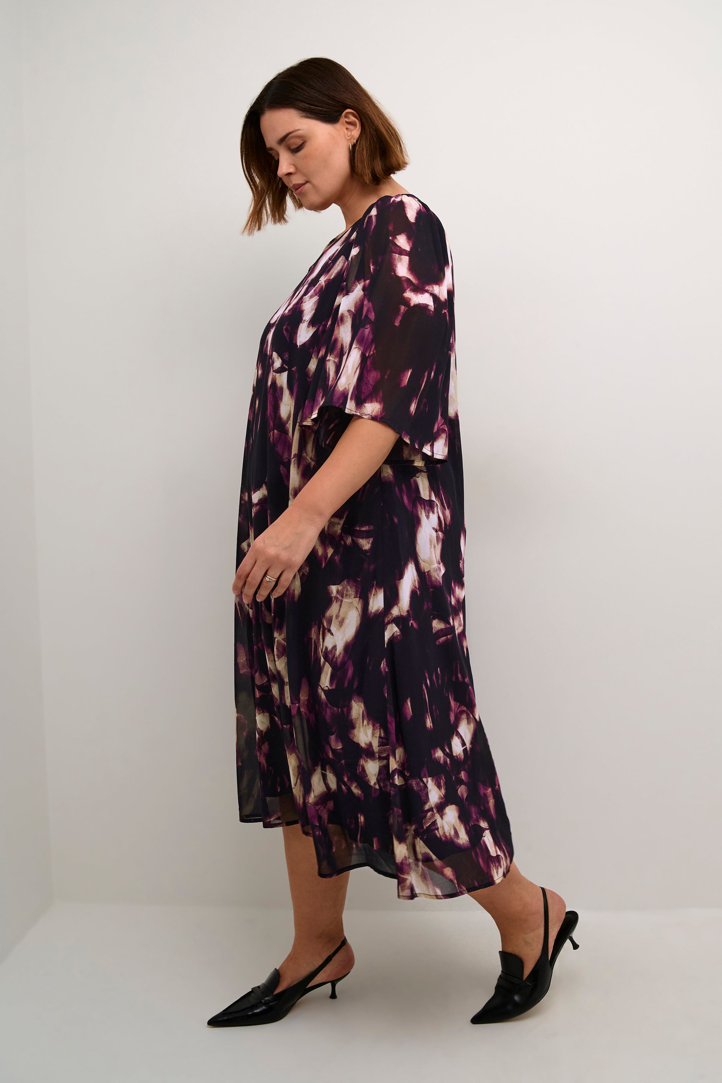 KCnour Kleid LOOKBOOK FRONT 10582701-106600