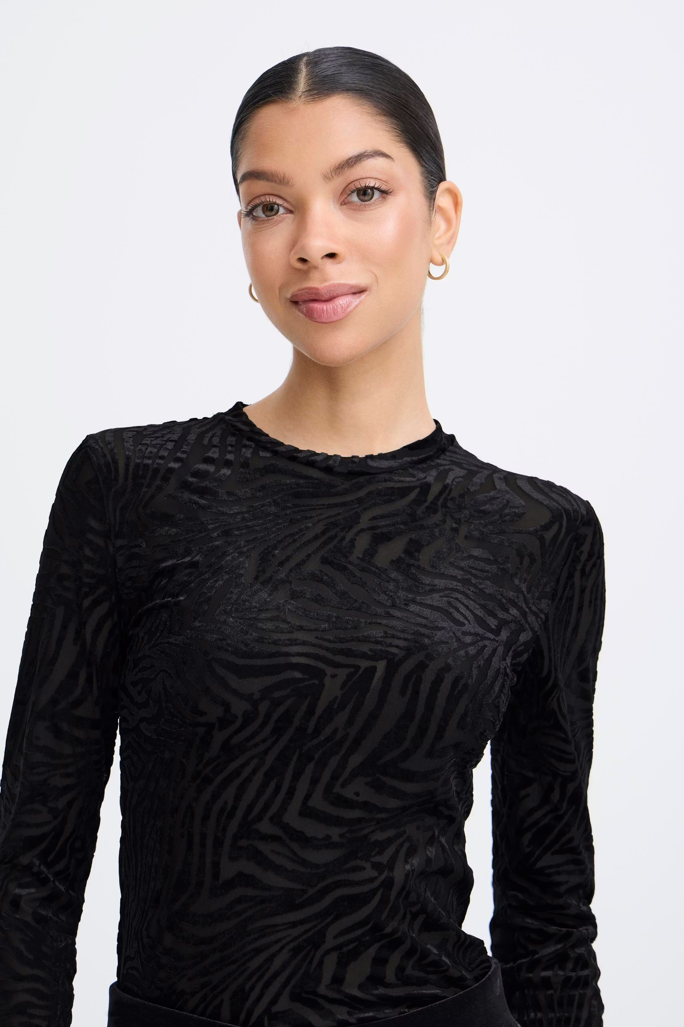 BYSHIRLEY T-shirt LOOKBOOK DETAIL 20818323-194008