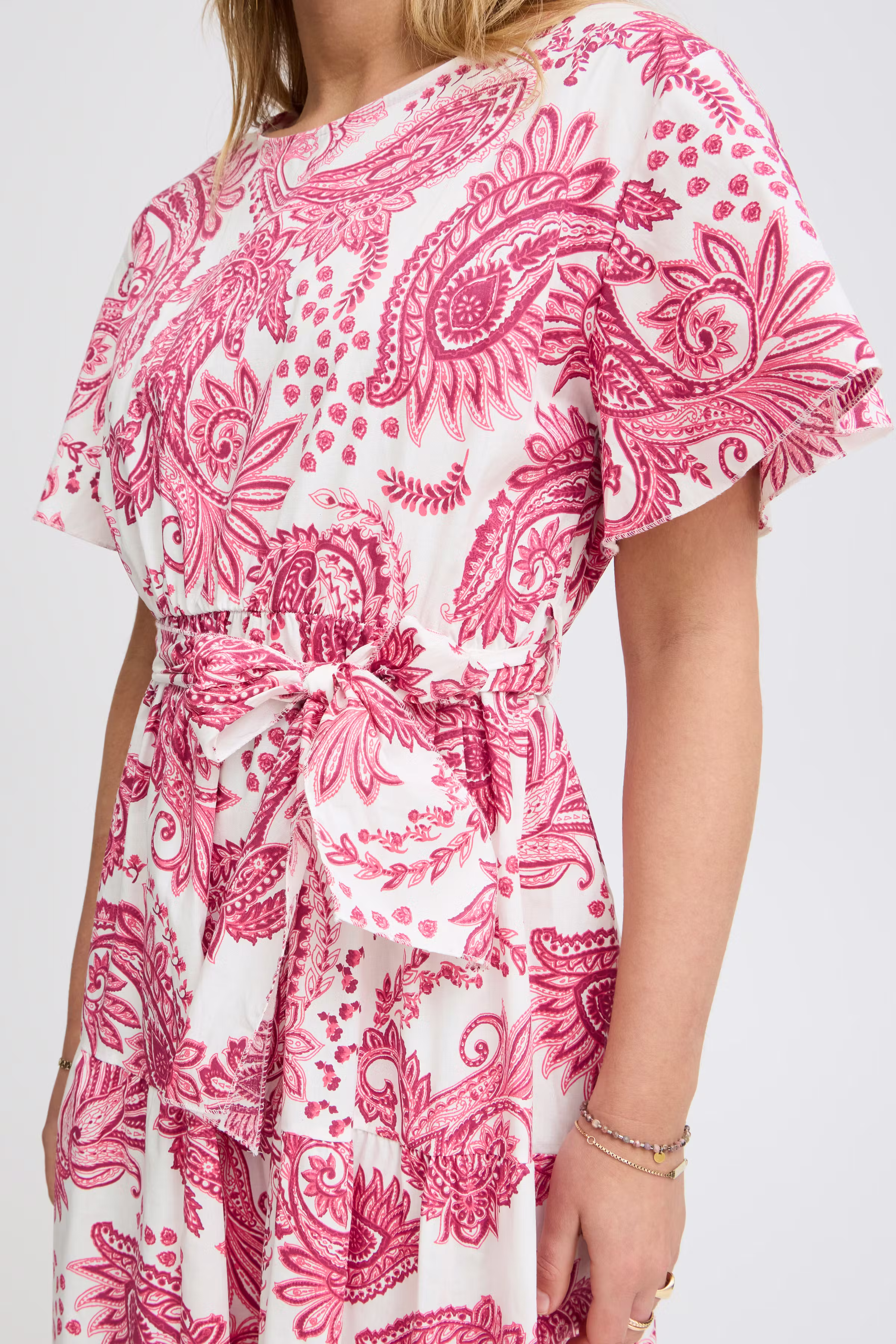 SBJADA Kleid LOOKBOOK DETAIL 22100550-171755