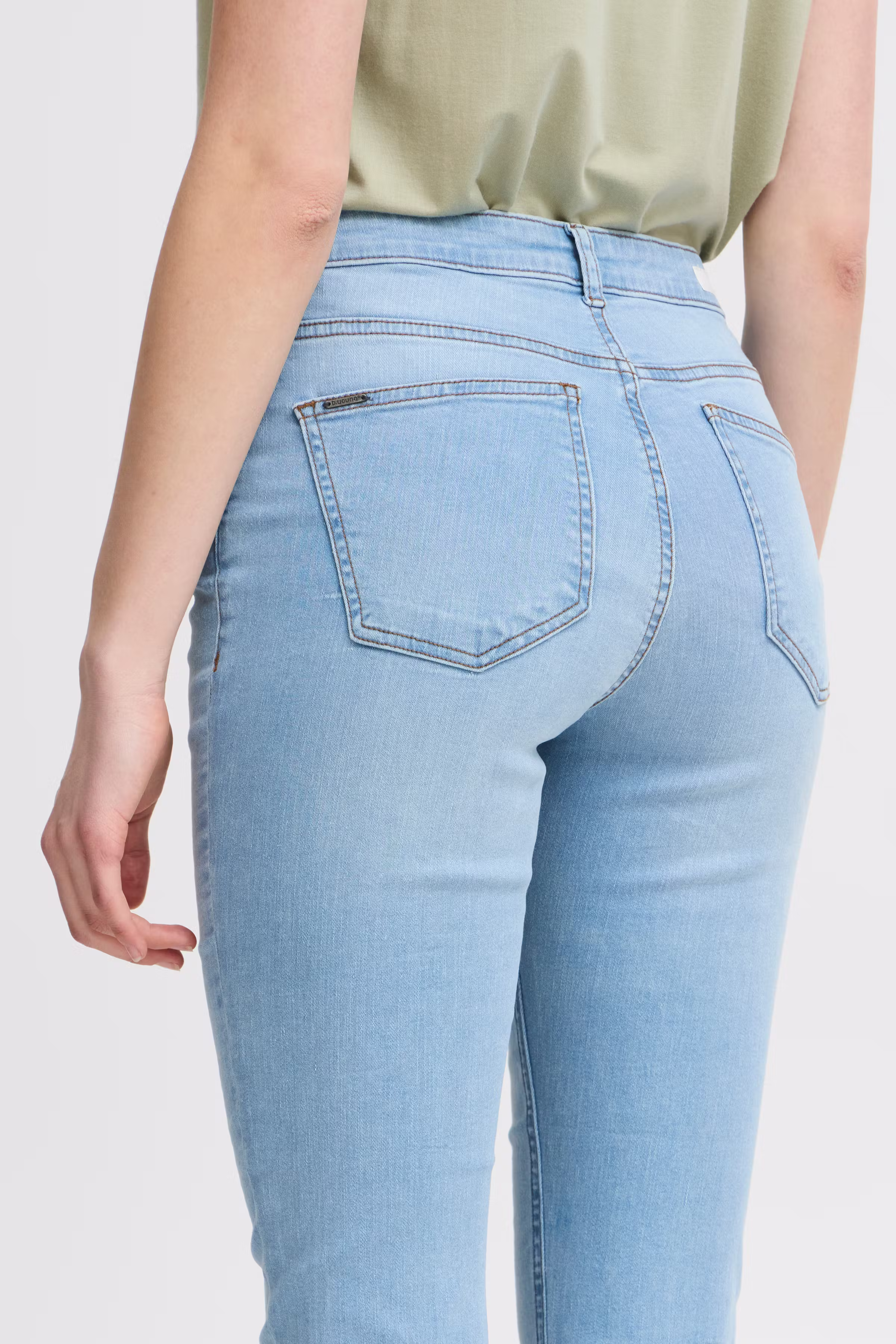 BYLOLA Jeans LOOKBOOK DETAIL 20807439-204147
