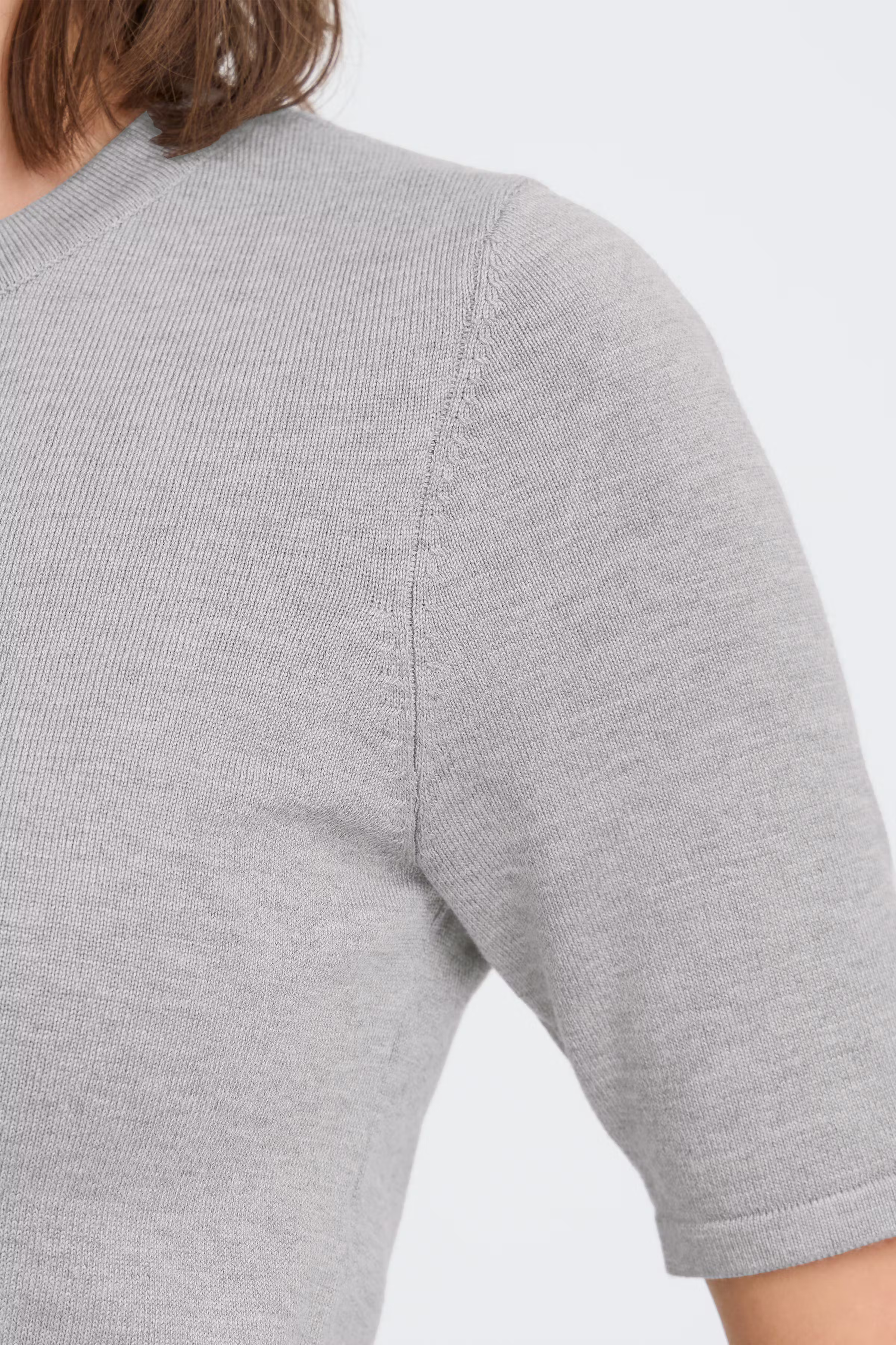 IHLULS Pullover LOOKBOOK DETAIL 20125816-200317