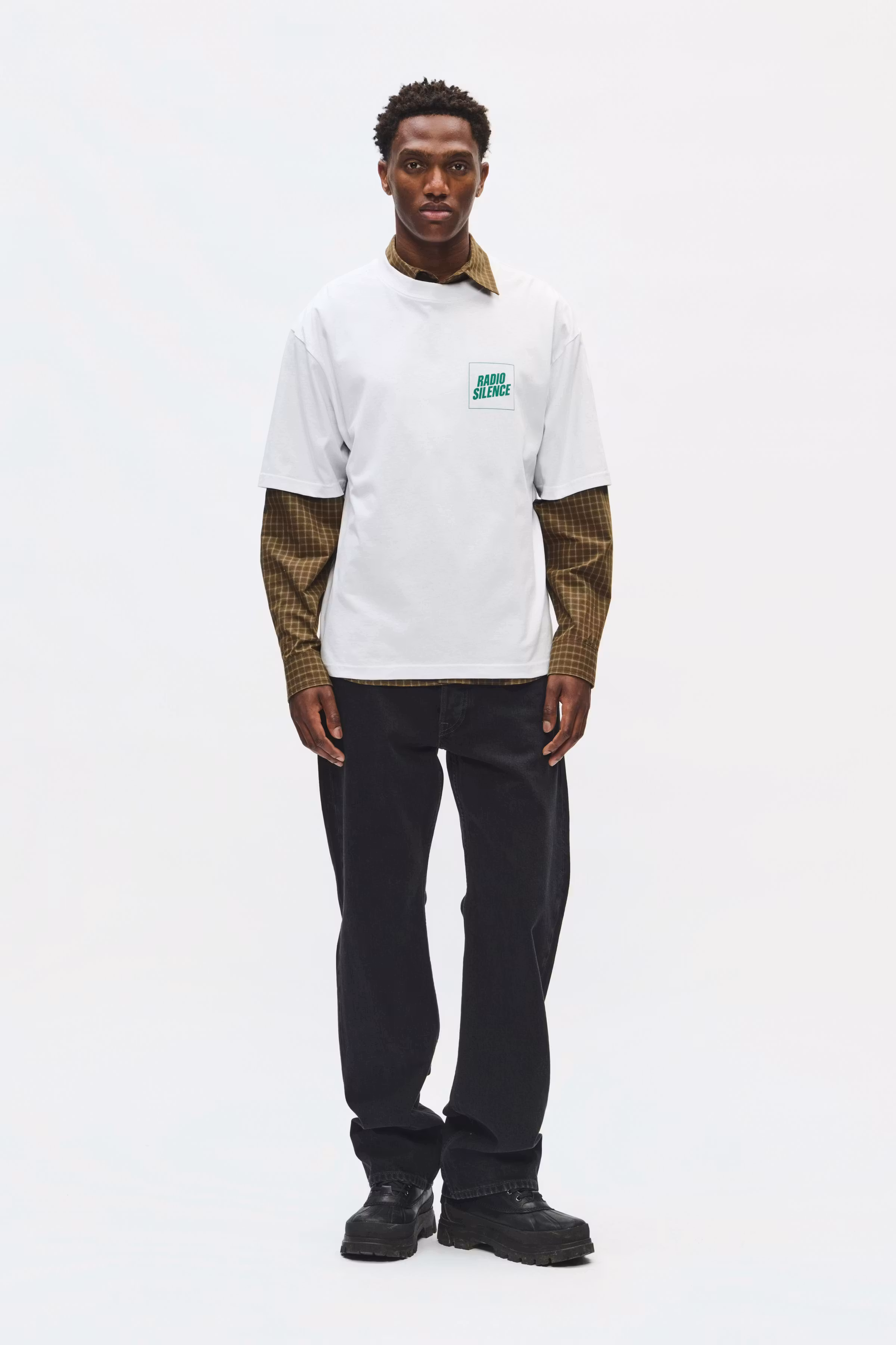 WWGary Radio T-shirt LOOKBOOK FRONT 30252268-110601