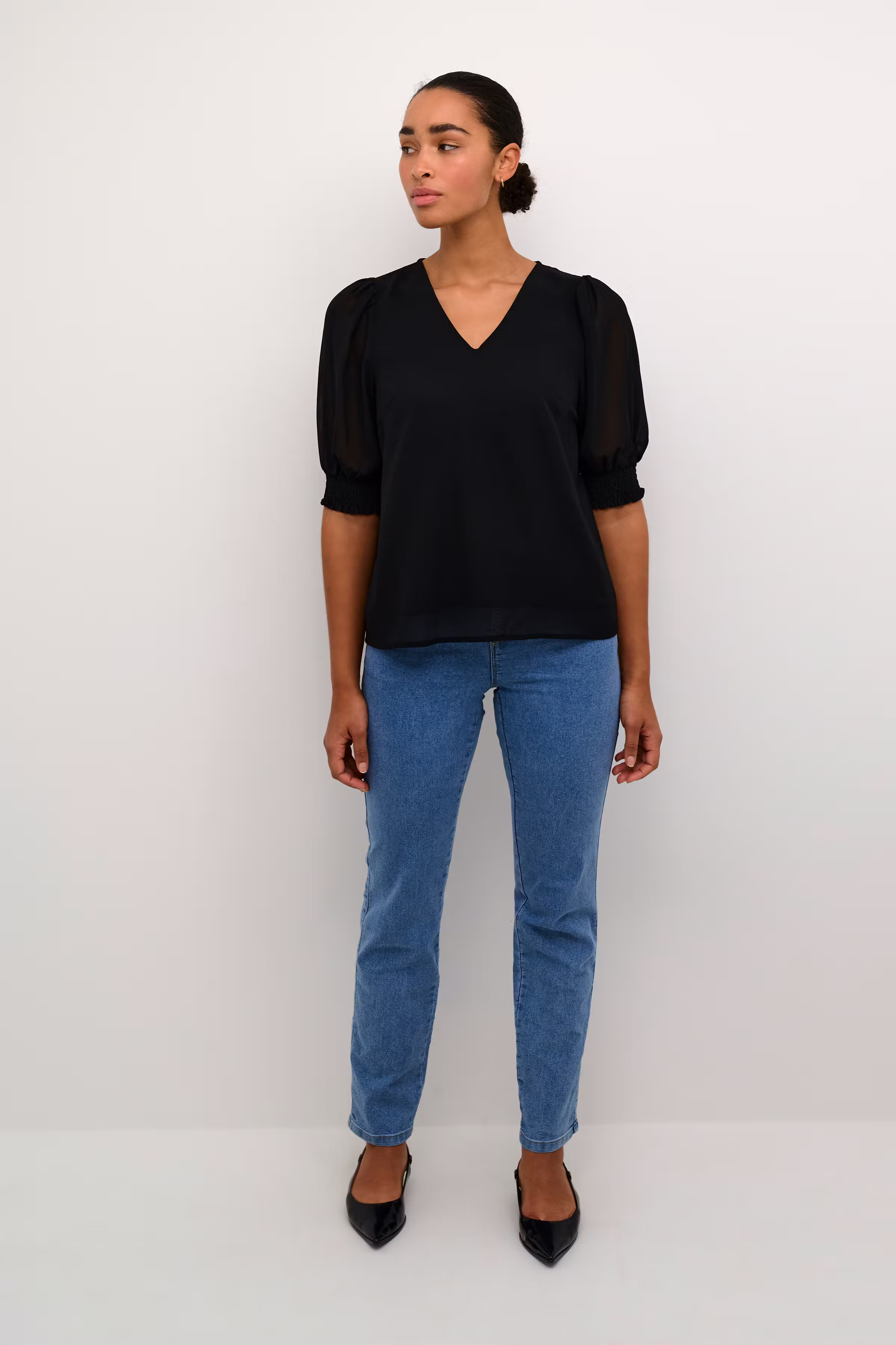 KAvita Bluse LOOKBOOK FRONT 10508864-100121