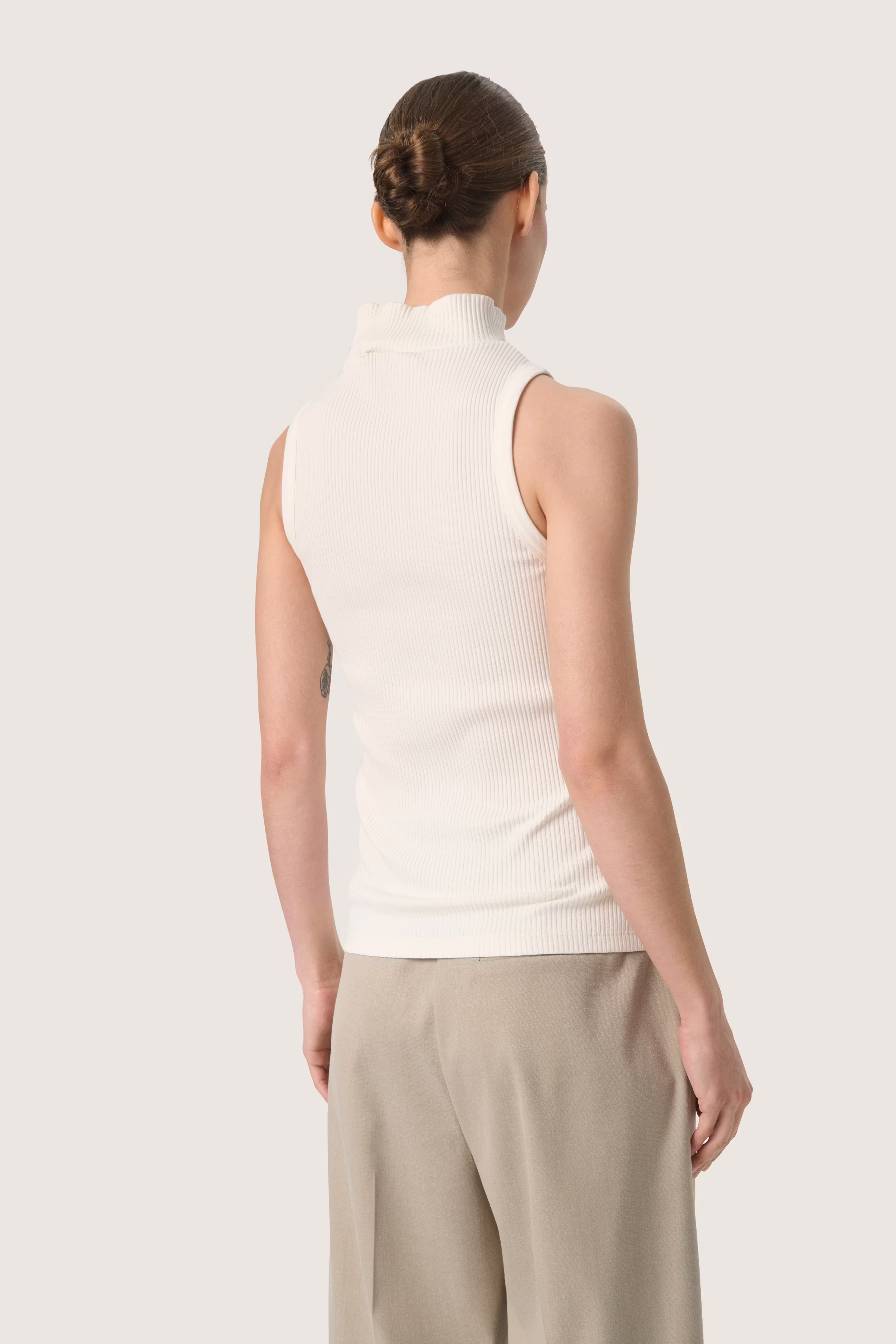 SLSimone Top LOOKBOOK BACK 30407599-110701