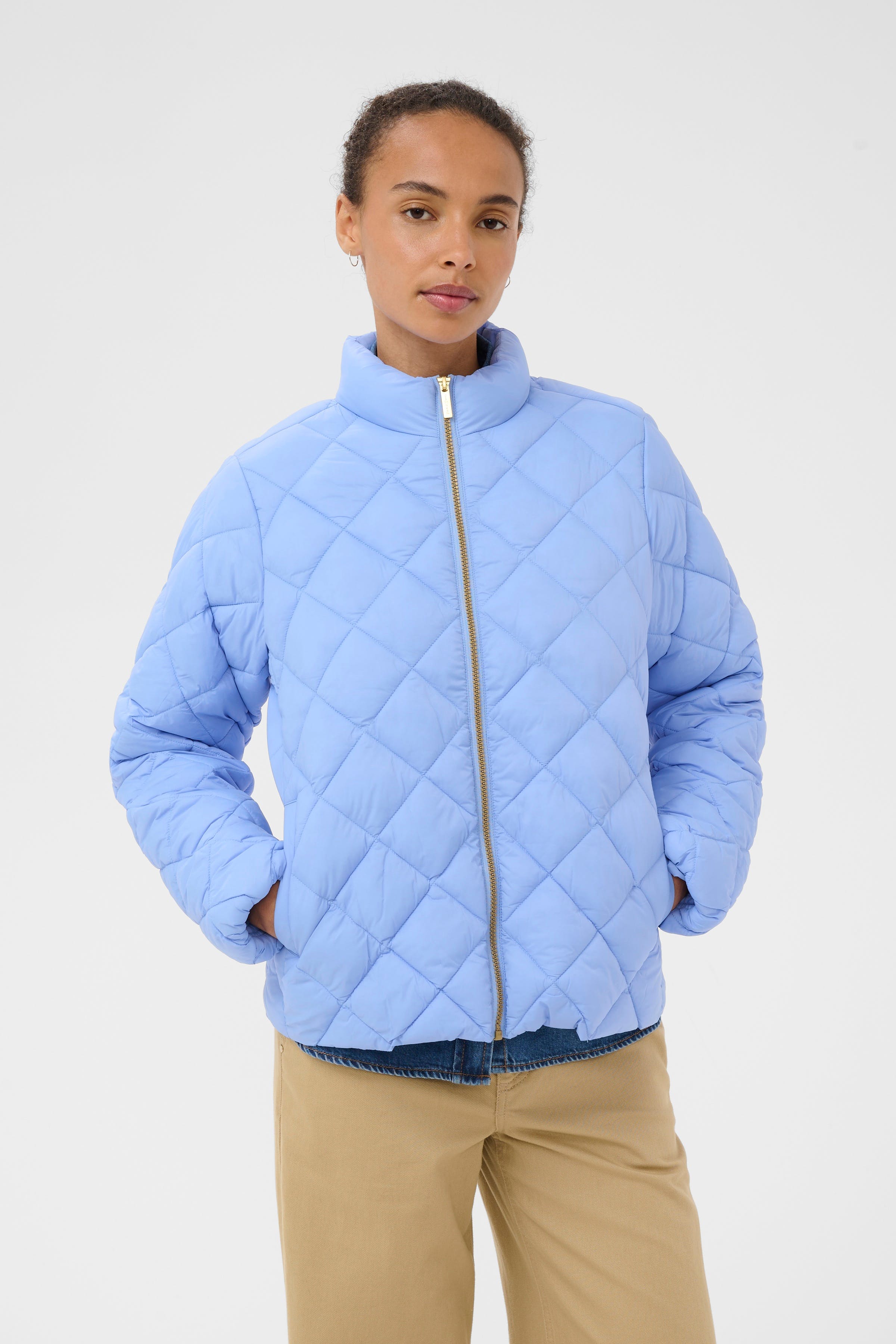 OliaPW Ytterplagg LOOKBOOK FRONT 30310243-164030