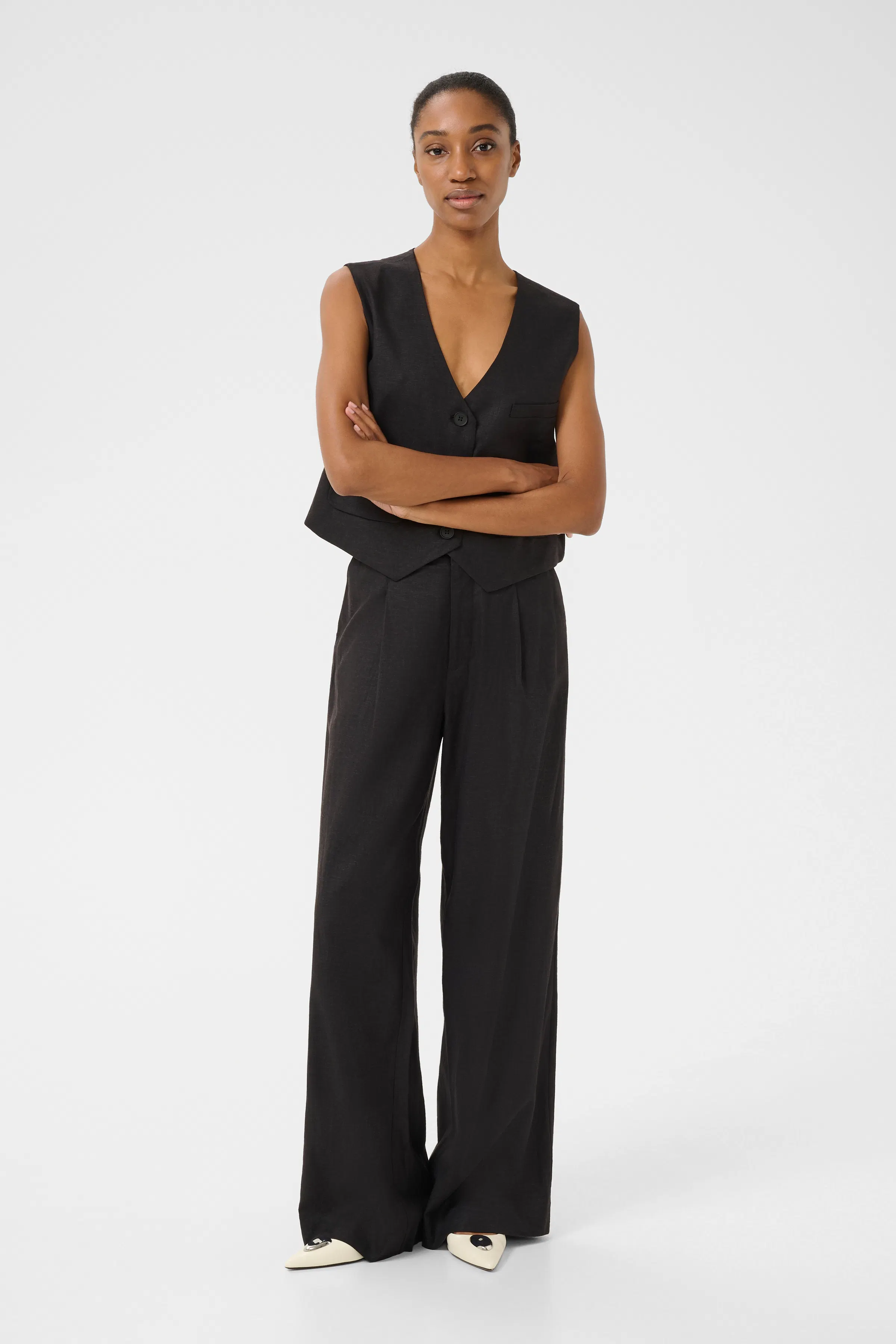 ElarahGZ Väst LOOKBOOK FRONT 10909831-100017