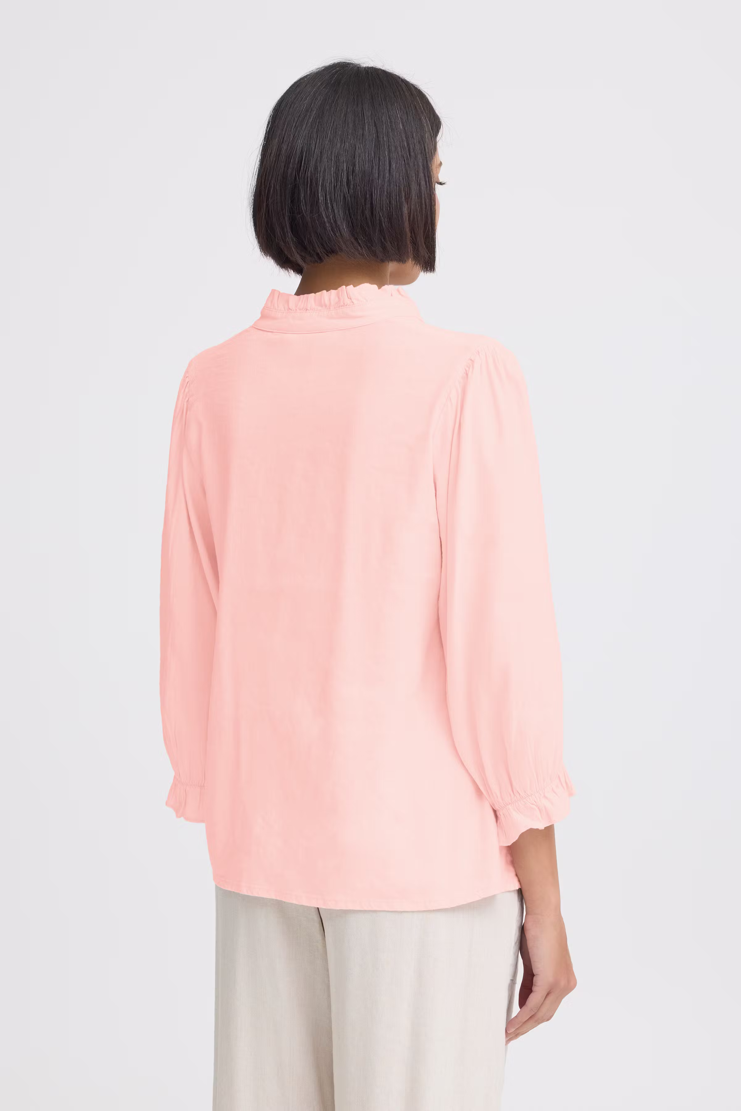 PZLUCA Bluse LOOKBOOK BACK 50210428-132004