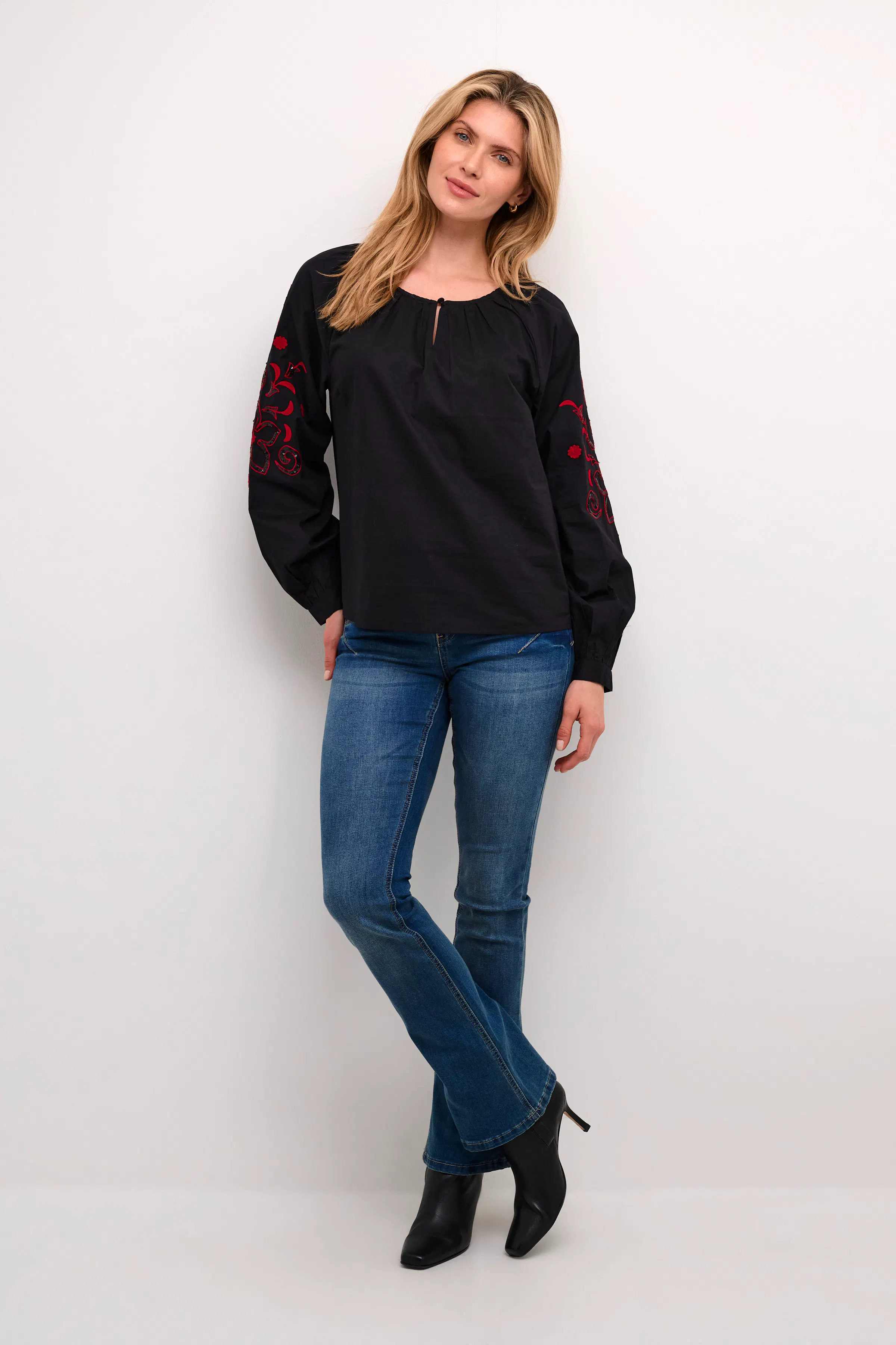 CRWenni Bluse LOOKBOOK FRONT 10613262-100120
