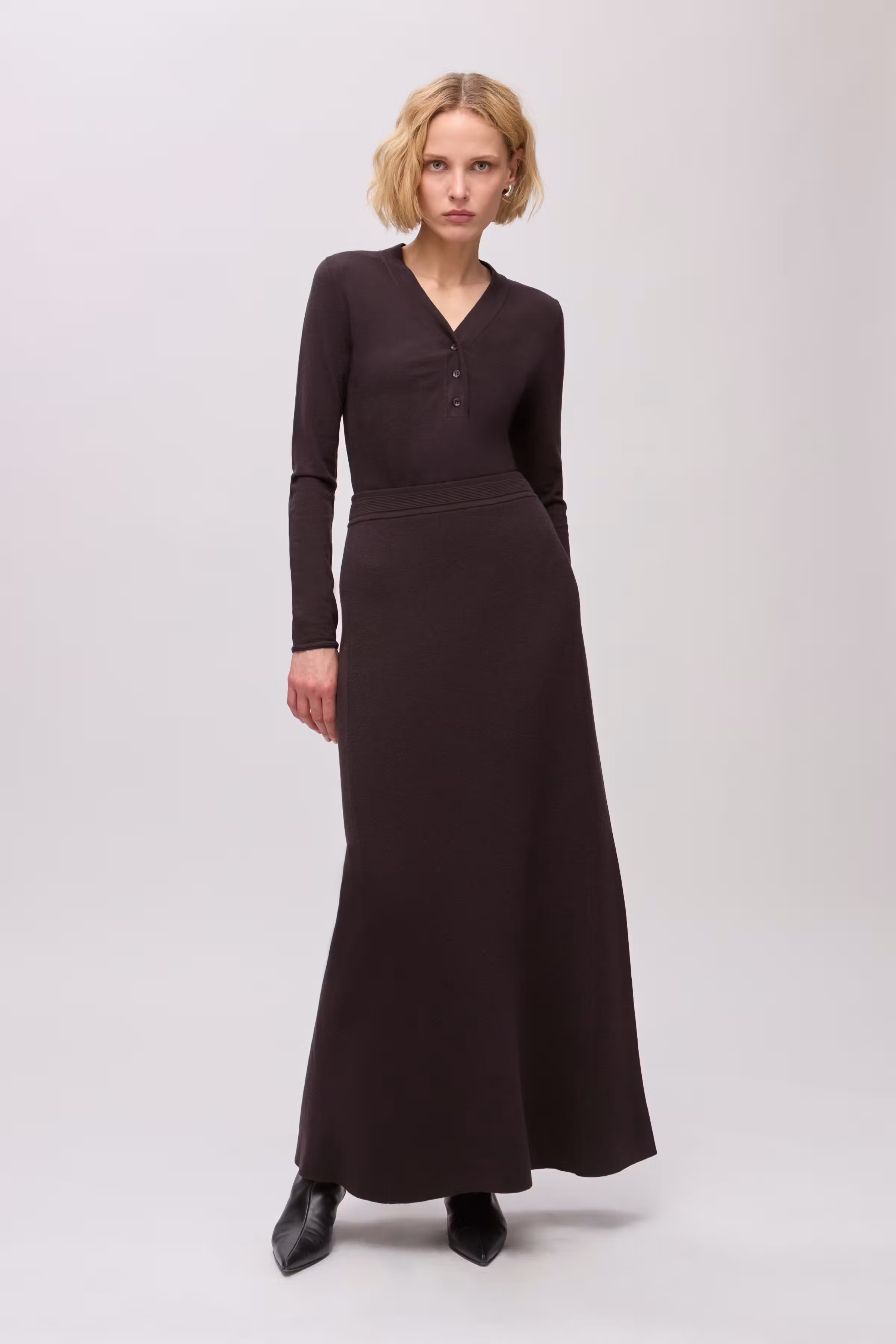 IOFinna Body LOOKBOOK FRONT 30600121-BR291