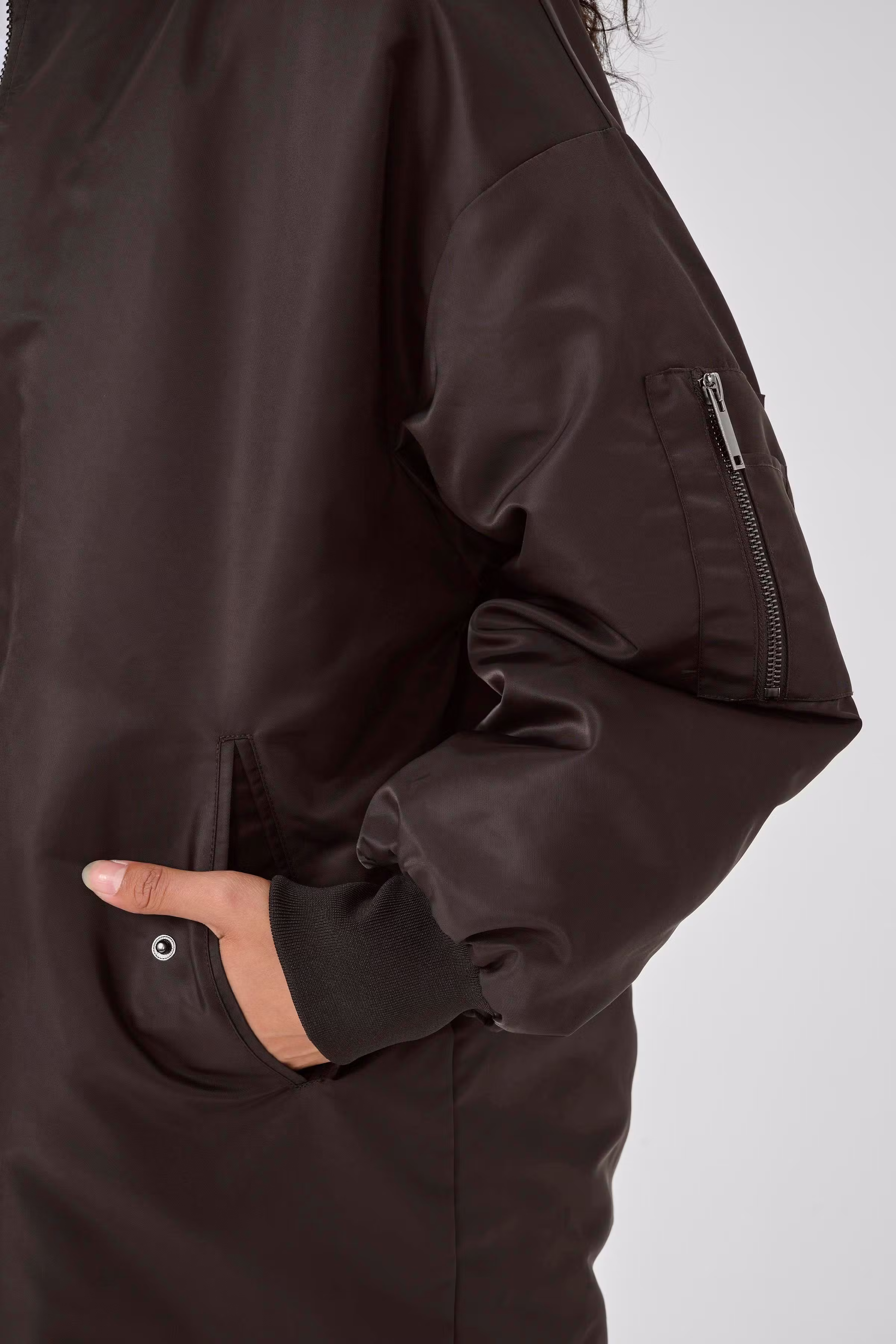 HelgaMW Outerwear LOOKBOOK DETAIL 10705191-191103