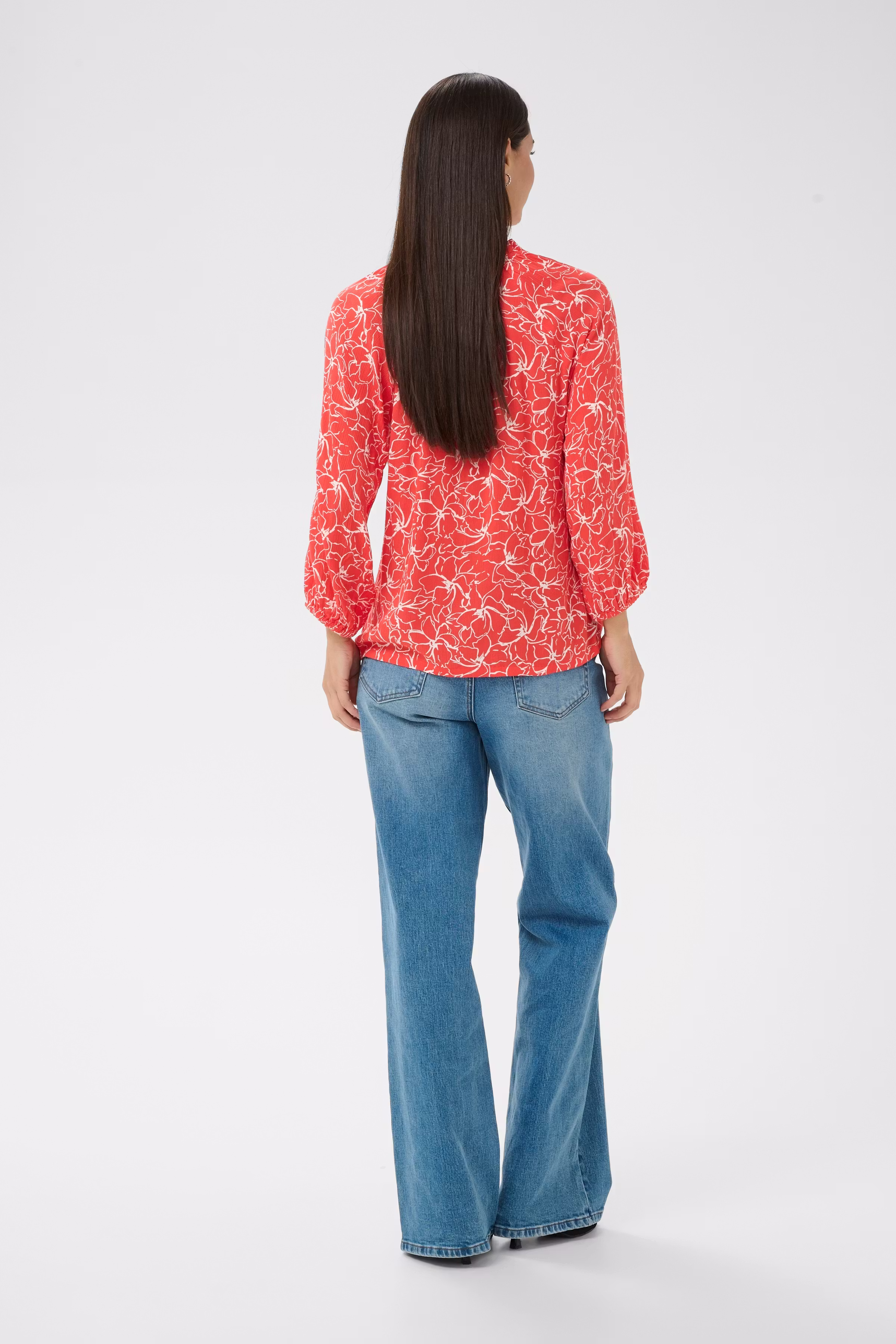 KAtine Blouse LOOKBOOK BACK 10510168-109529