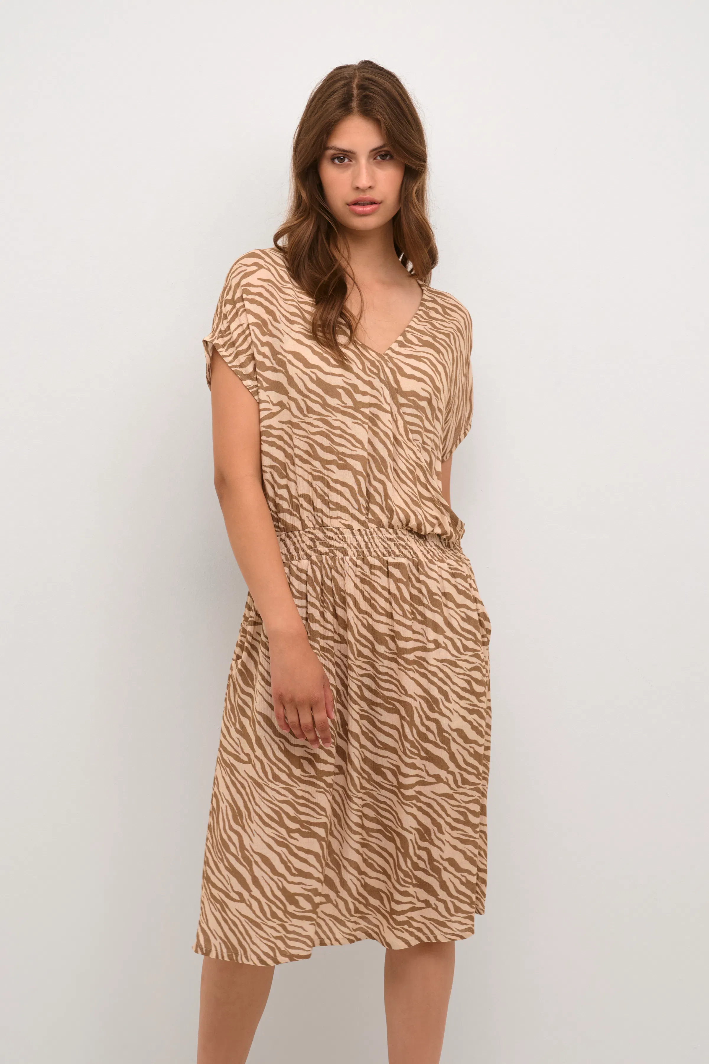 KAjenn Kjole LOOKBOOK FRONT 10507269-105956