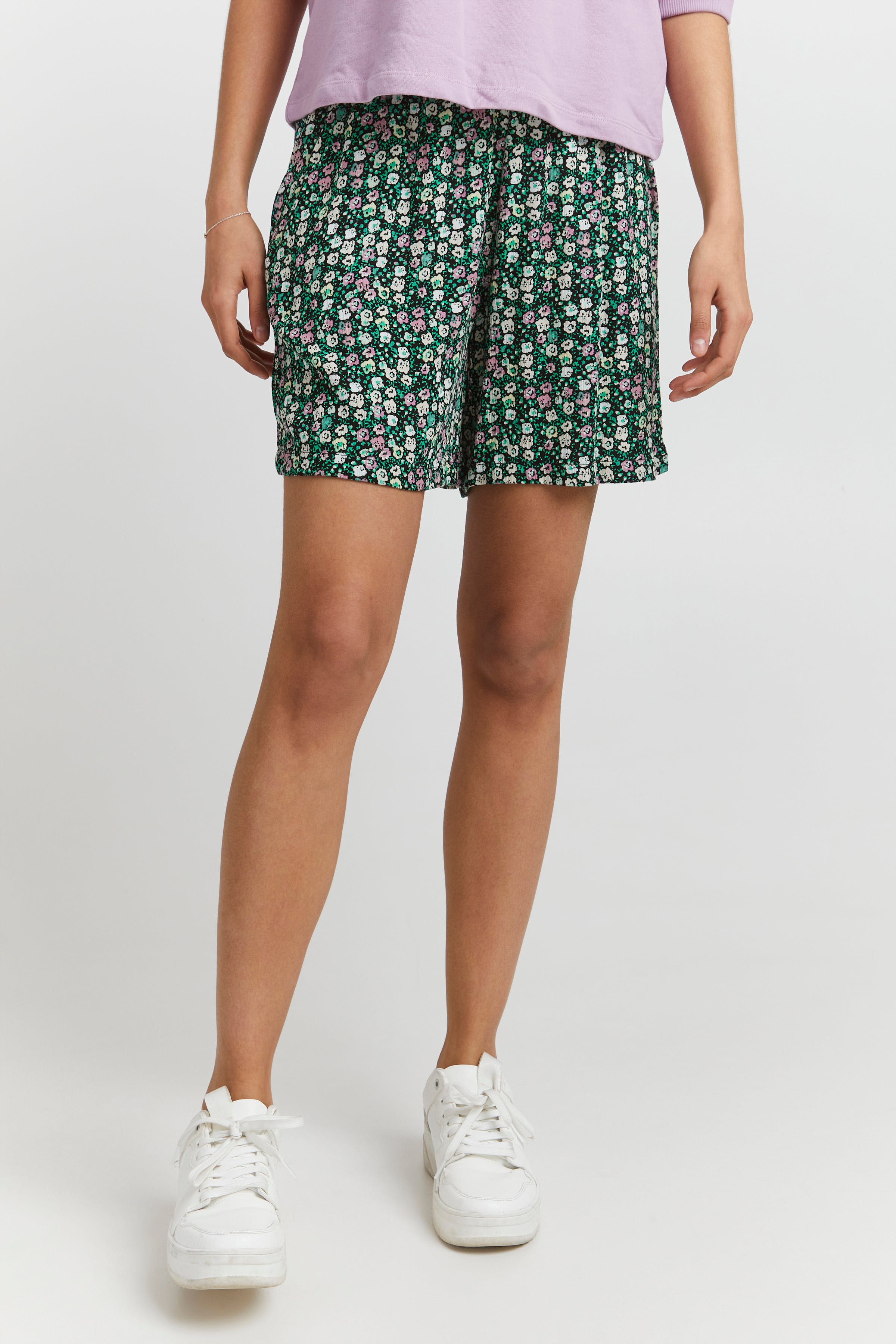 IHMARRAKECH Shorts LOOKBOOK FRONT 20116175-201183