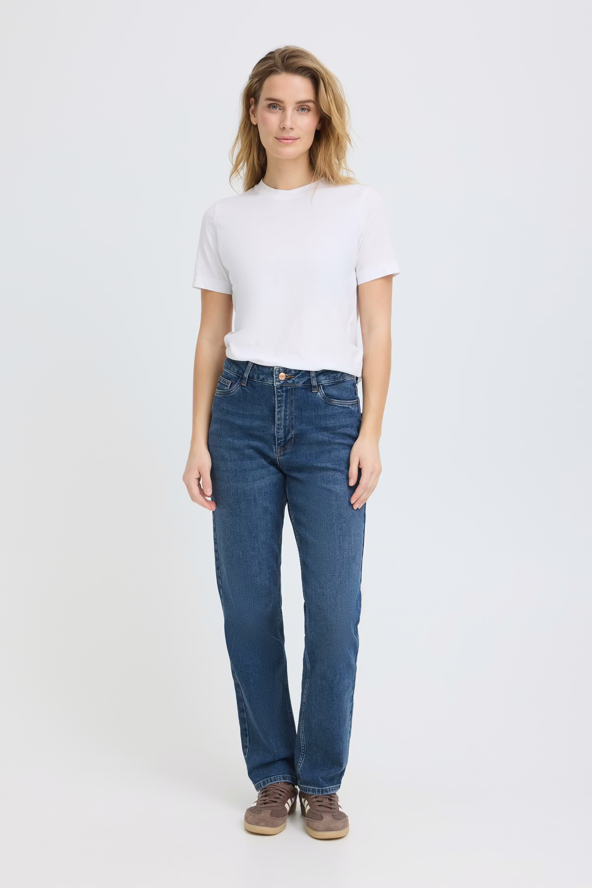 PZLIVA UHW Jeans Straight Leg LOOKBOOK FRONT 50206516-200005