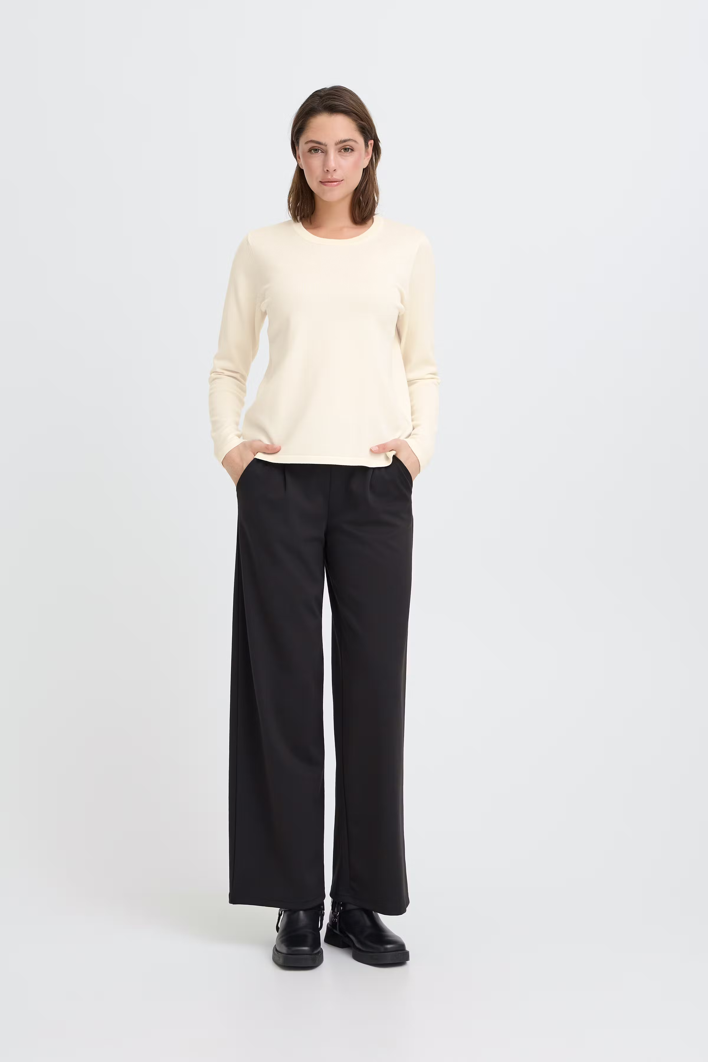 IHLULS O-Neck Pullover LOOKBOOK FRONT 20125814-130905