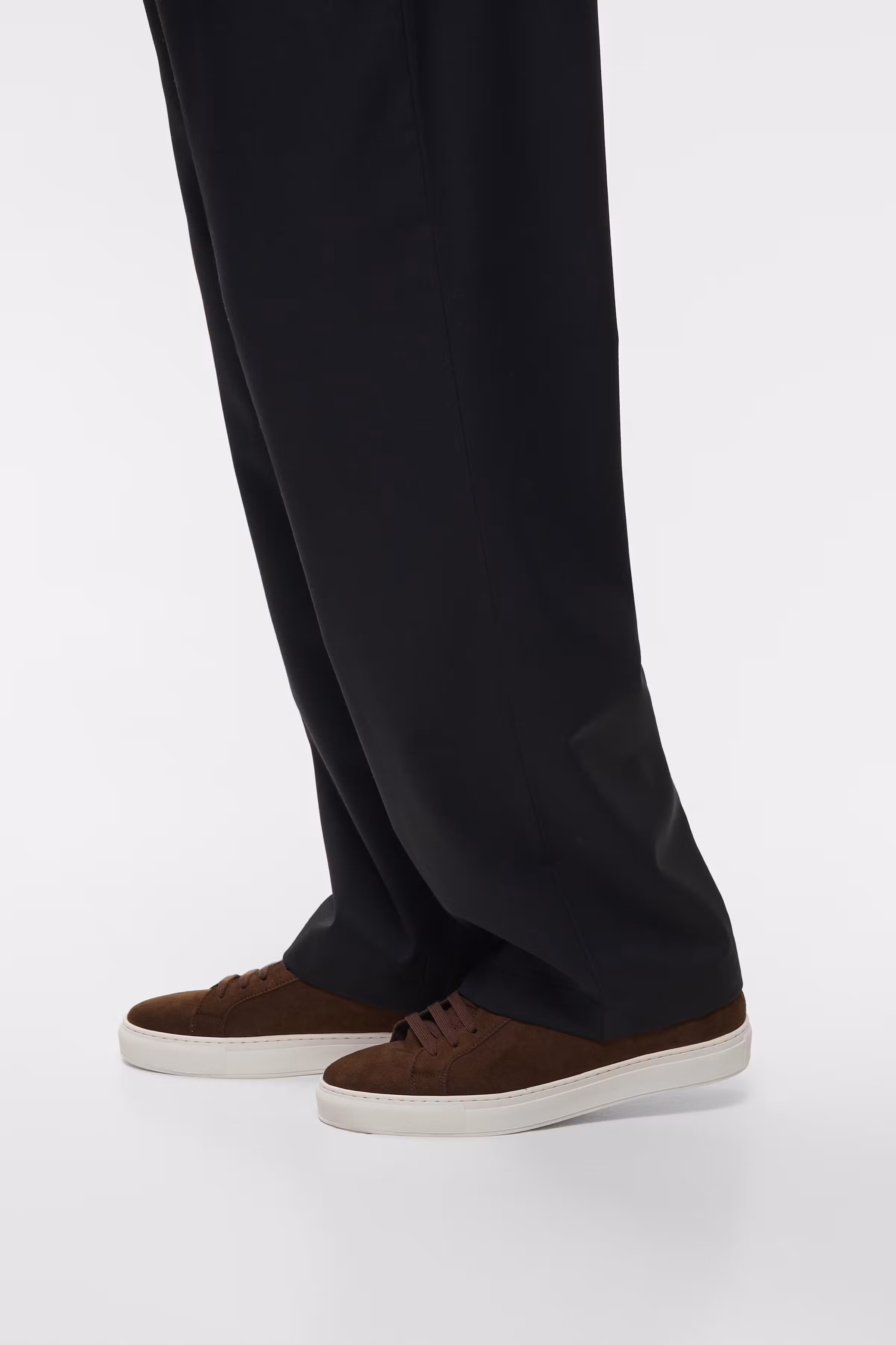 MAeaton Shoe LOOKBOOK FRONT 30209715-191103