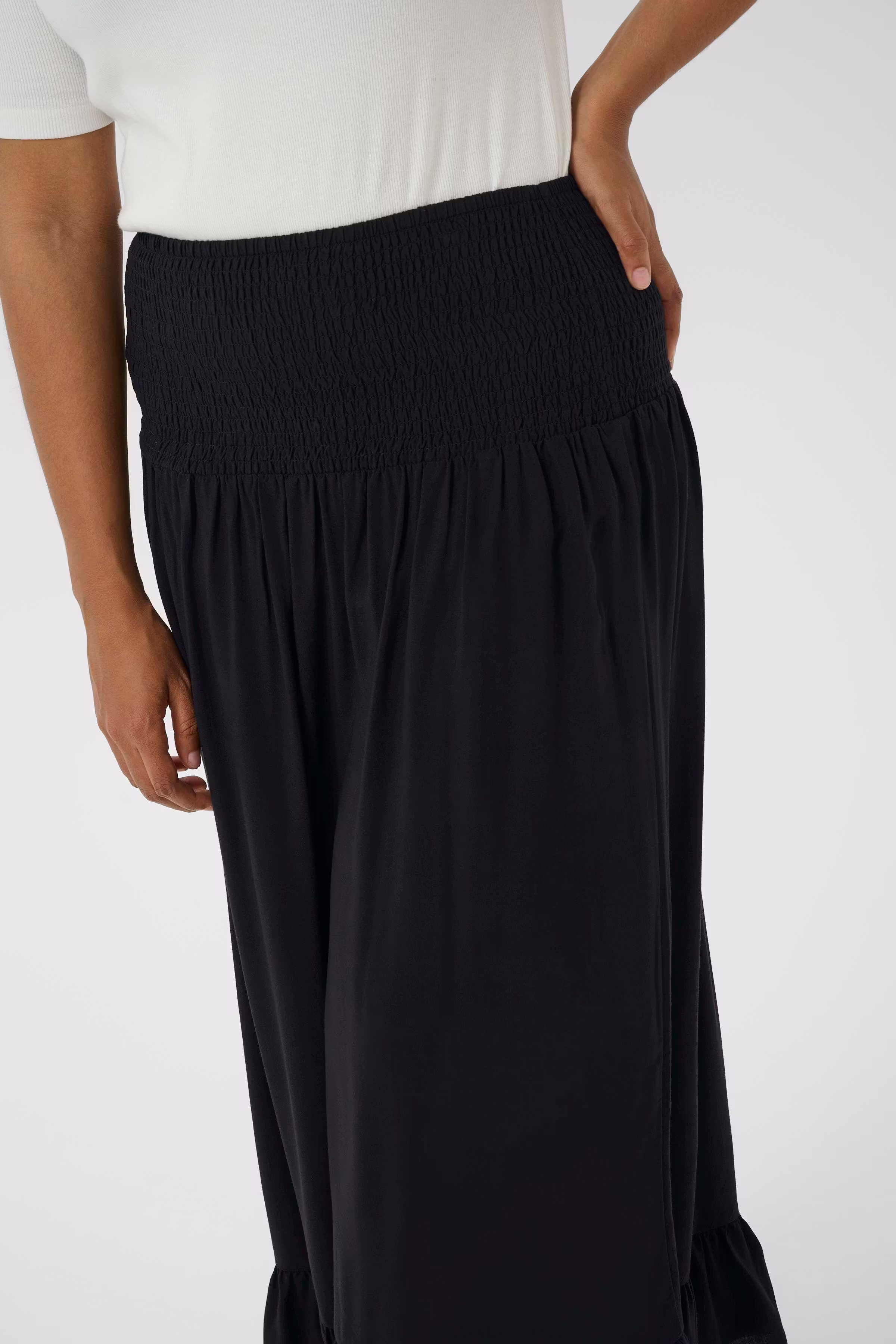 KCbella Skirt LOOKBOOK DETAIL 10583471-100121