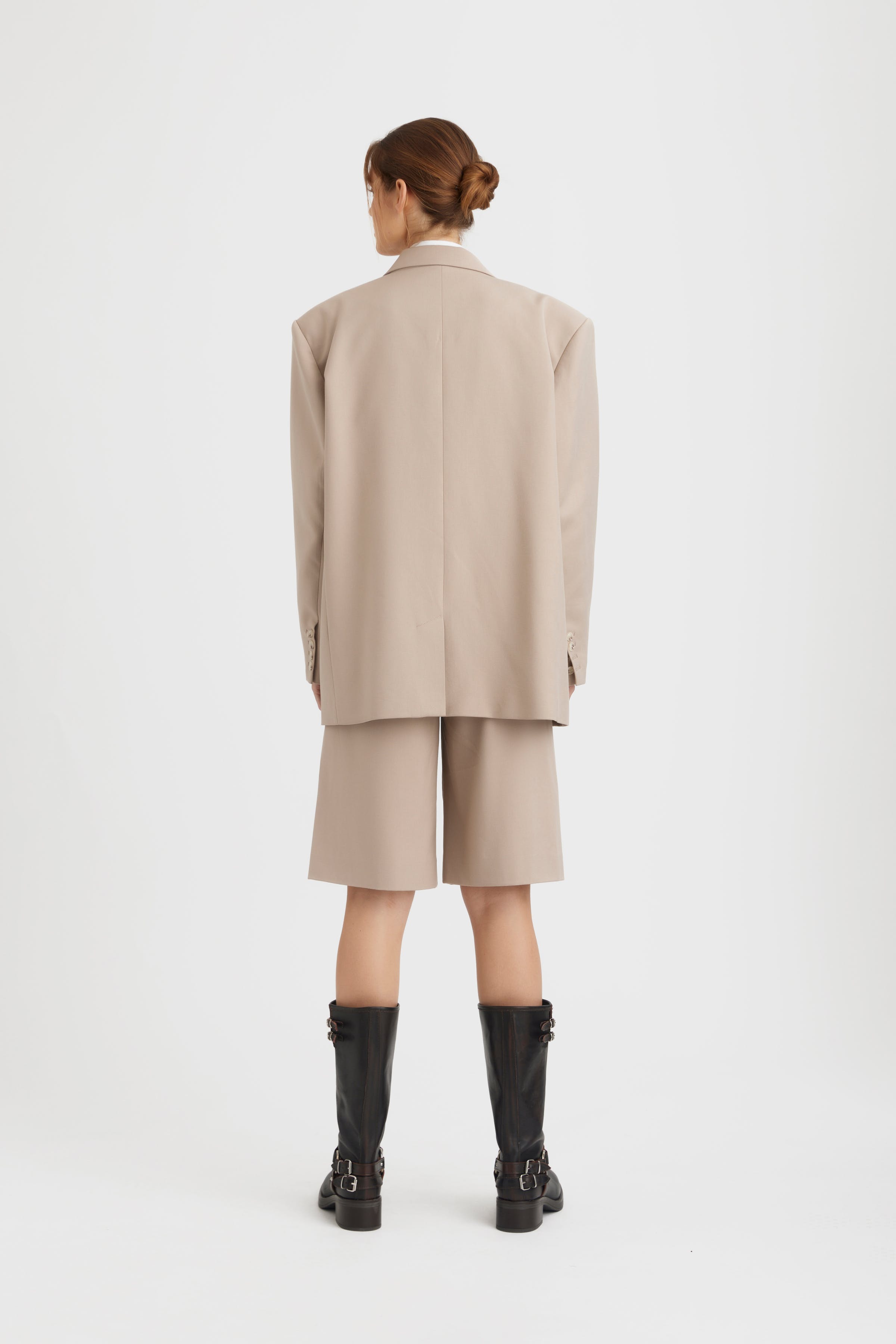 PaulaGZ Oversized blazer LOOKBOOK BACK 10907014-161305