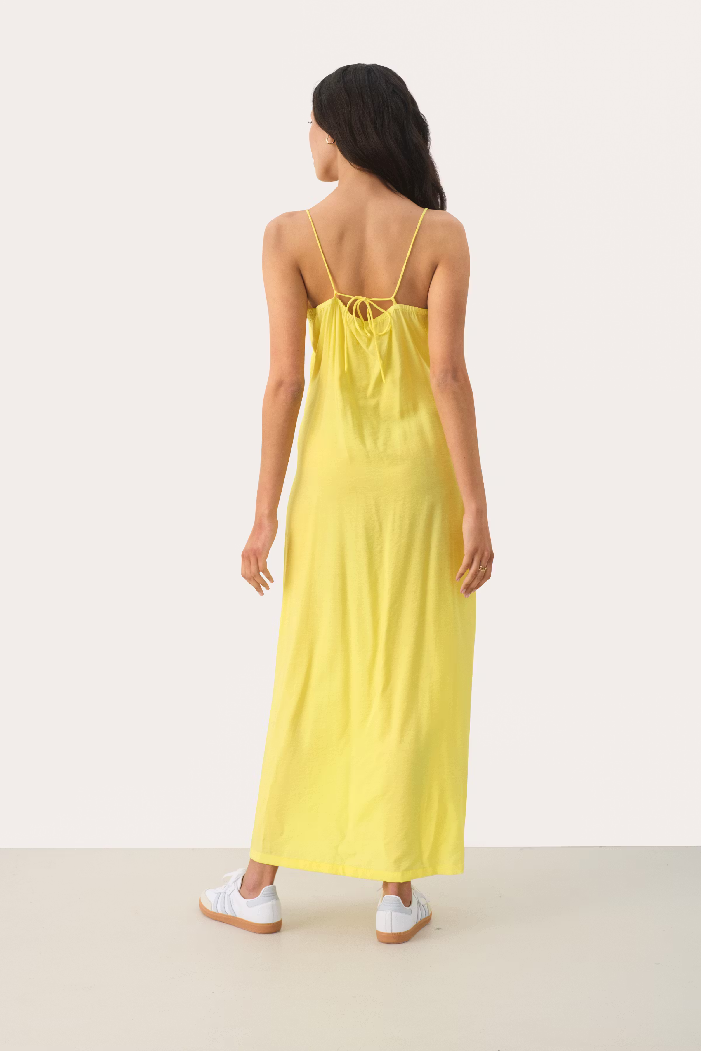 JessaPW Jurk LOOKBOOK BACK 30308780-120646