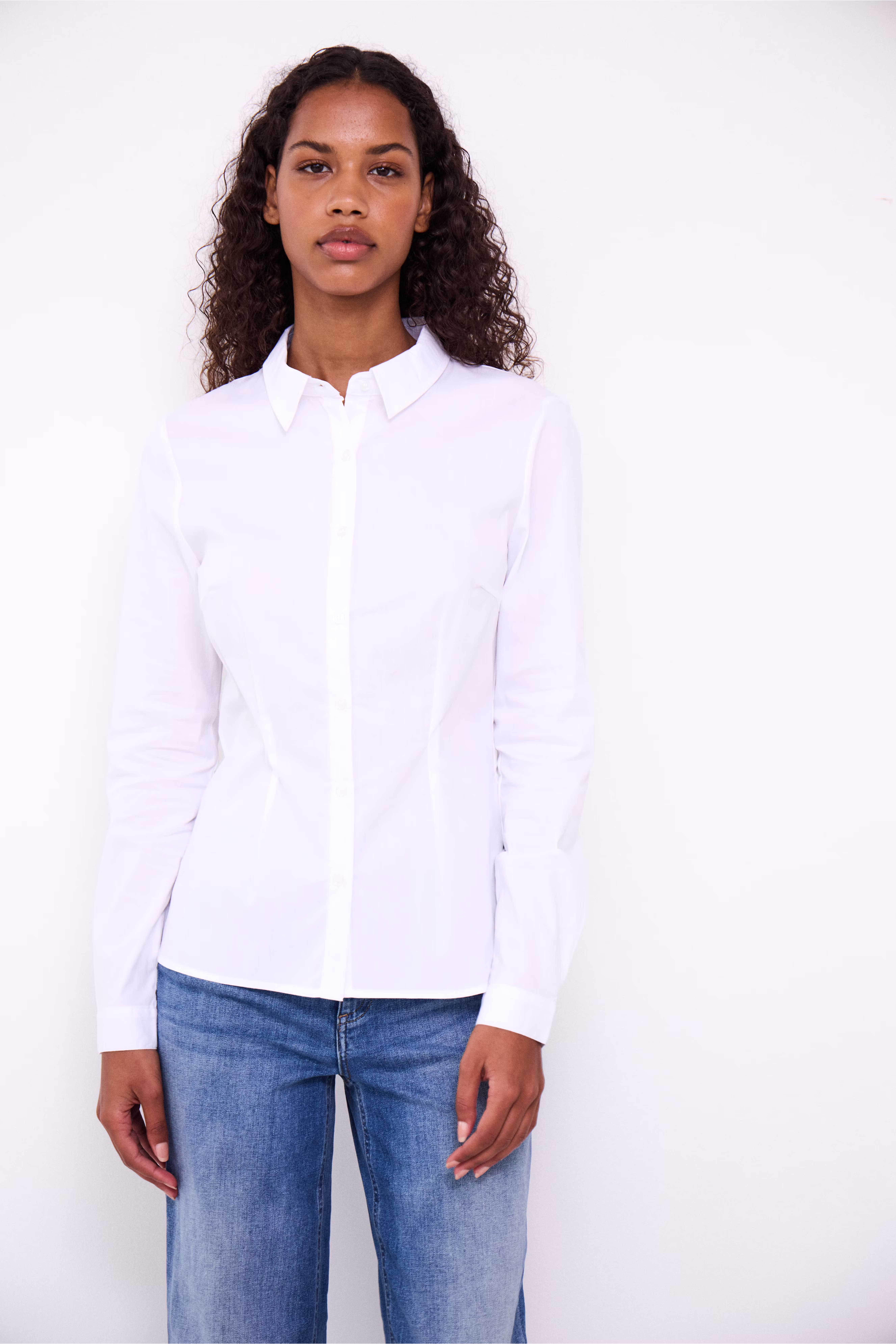 IHDIMA Shirt LOCATION NONE 102533-10100