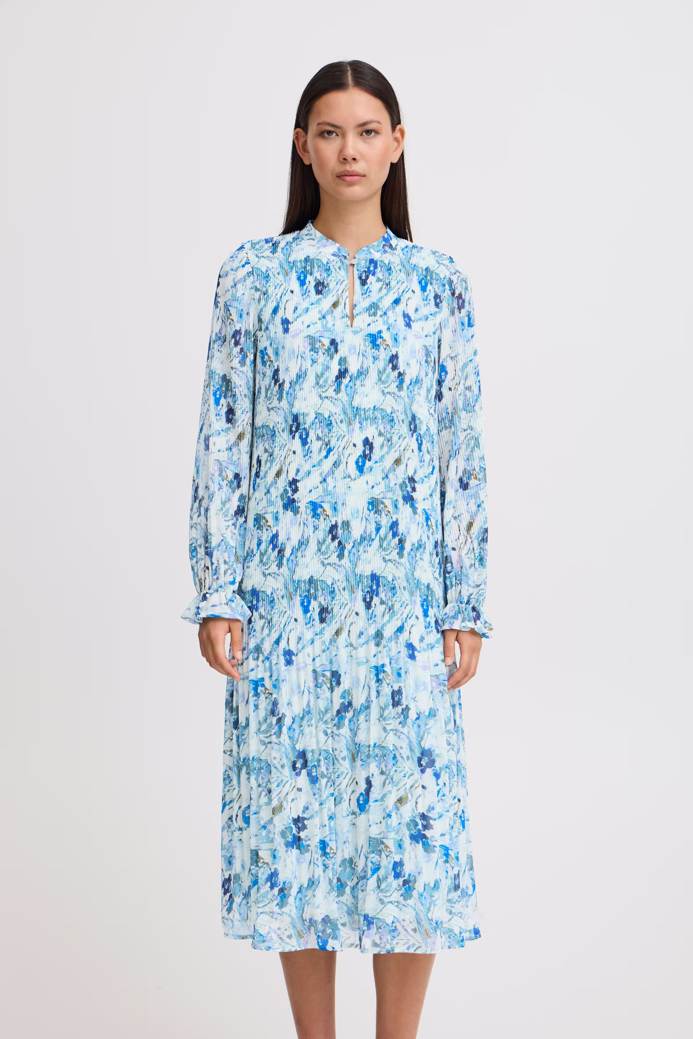 IHNEALLY Kjole LOOKBOOK FRONT 20121576-203270