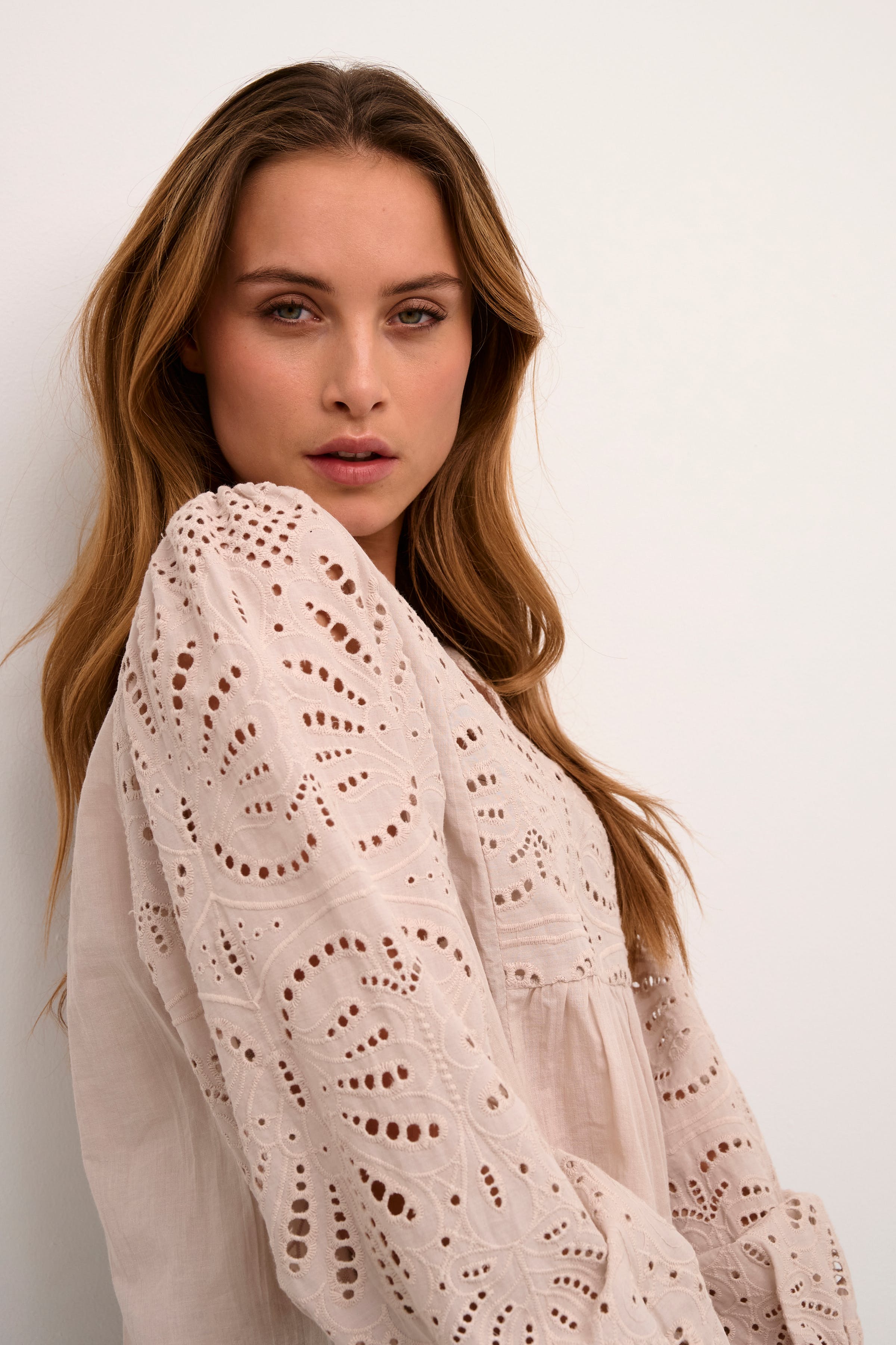 CRDiana Blus LOOKBOOK DETAIL 10650835-130404