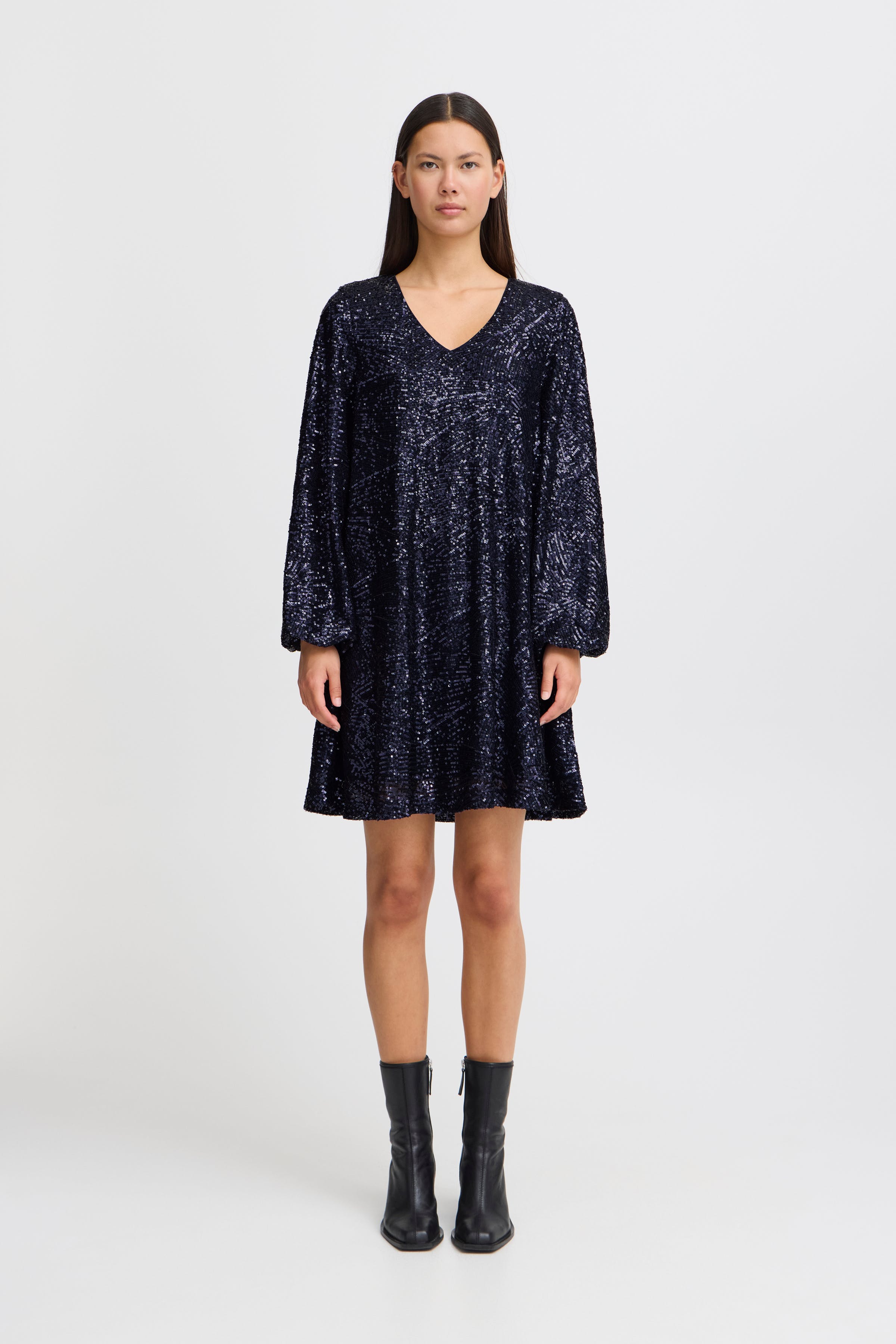 IHFAUCI Dress LOOKBOOK FRONT 20120062-193831