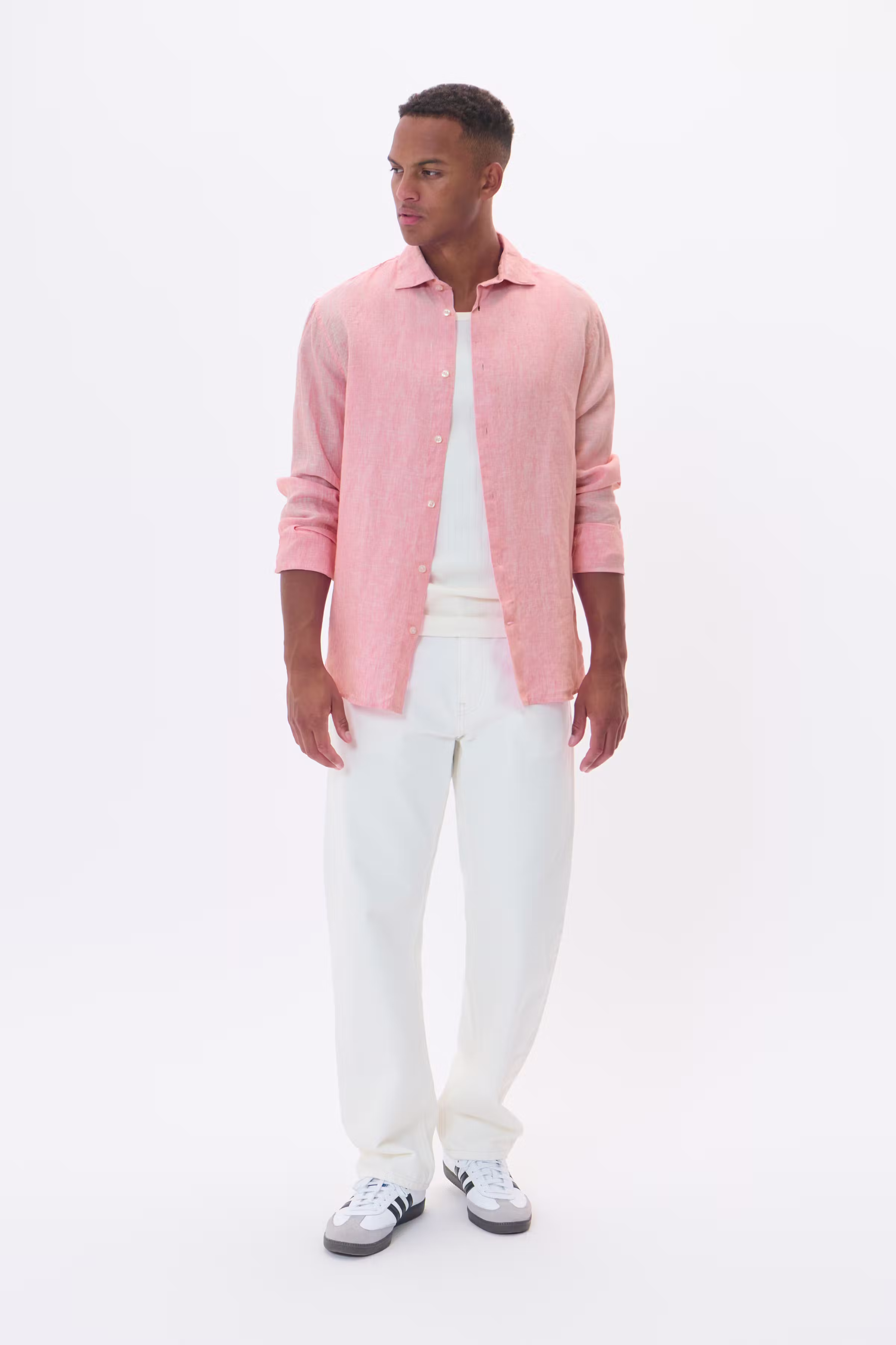 MAmarc linneskjorta LOOKBOOK FRONT 30205841-151922