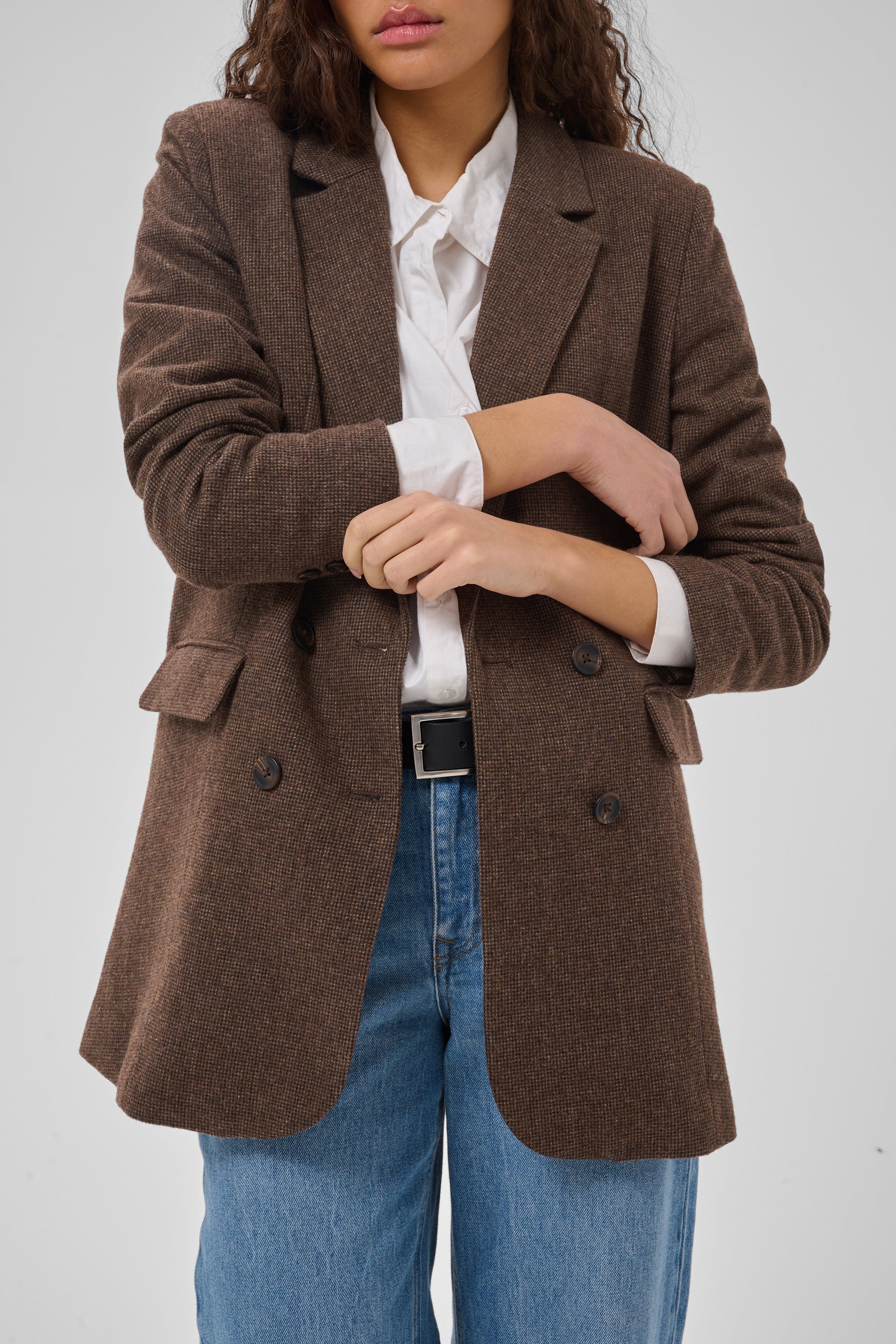 MWCleo Blazer LOCATION NONE 10705689-109915
