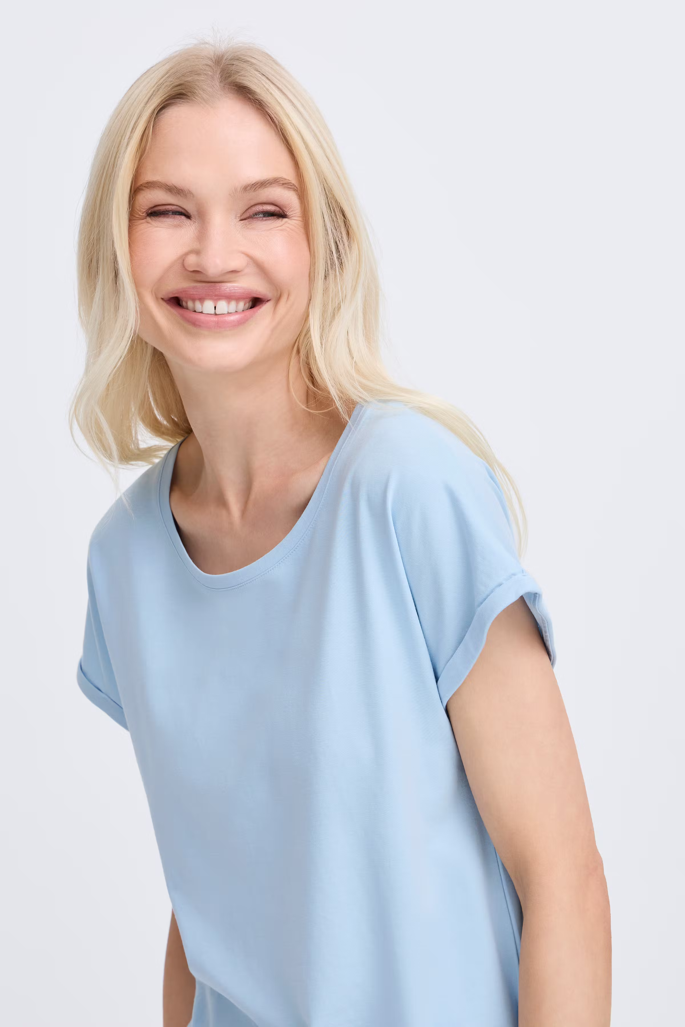 BYPamila T-shirt LOOKBOOK DETAIL 20804205-154105