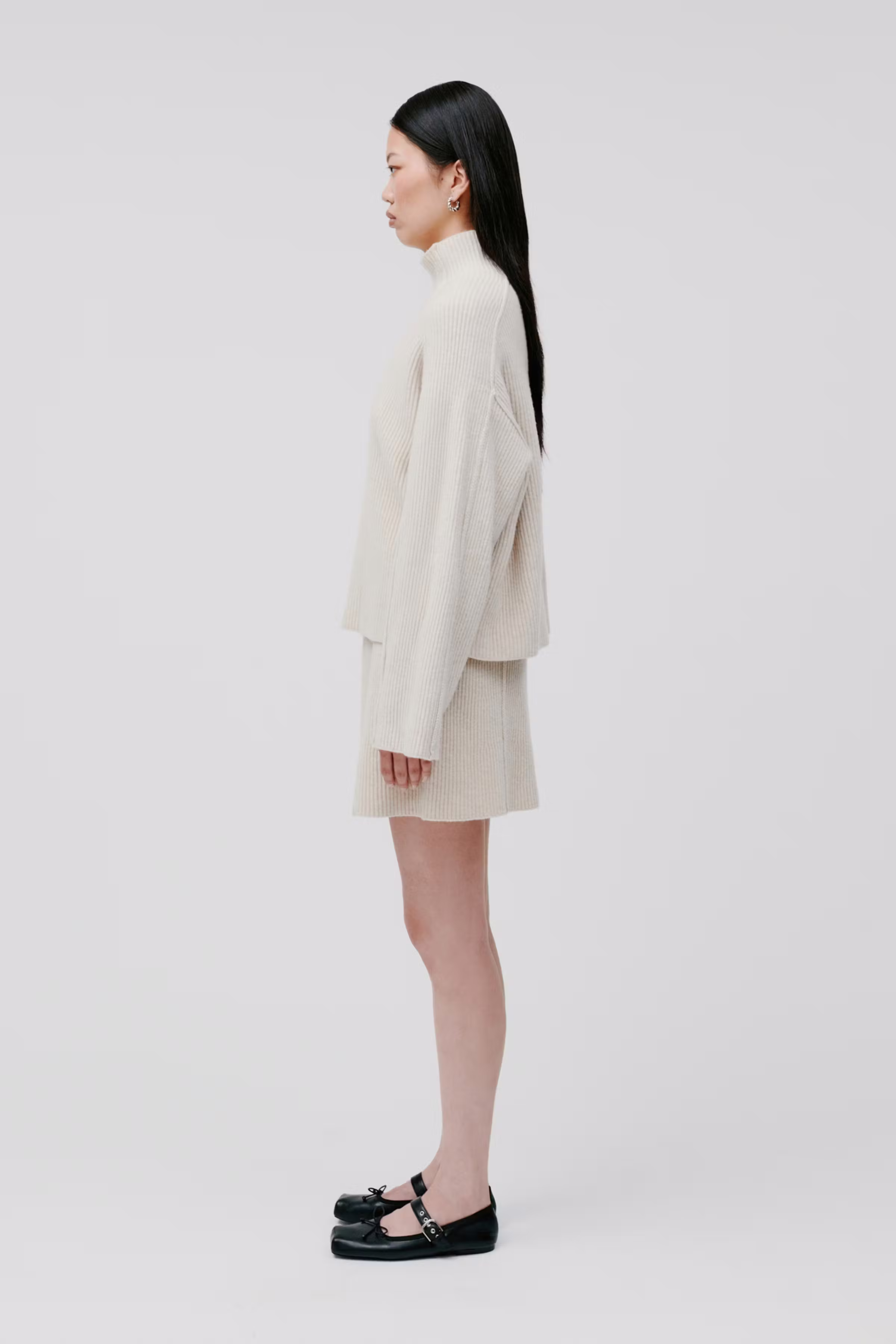 KEEVA Pullover LOOKBOOK FRONT 30600600-BE456