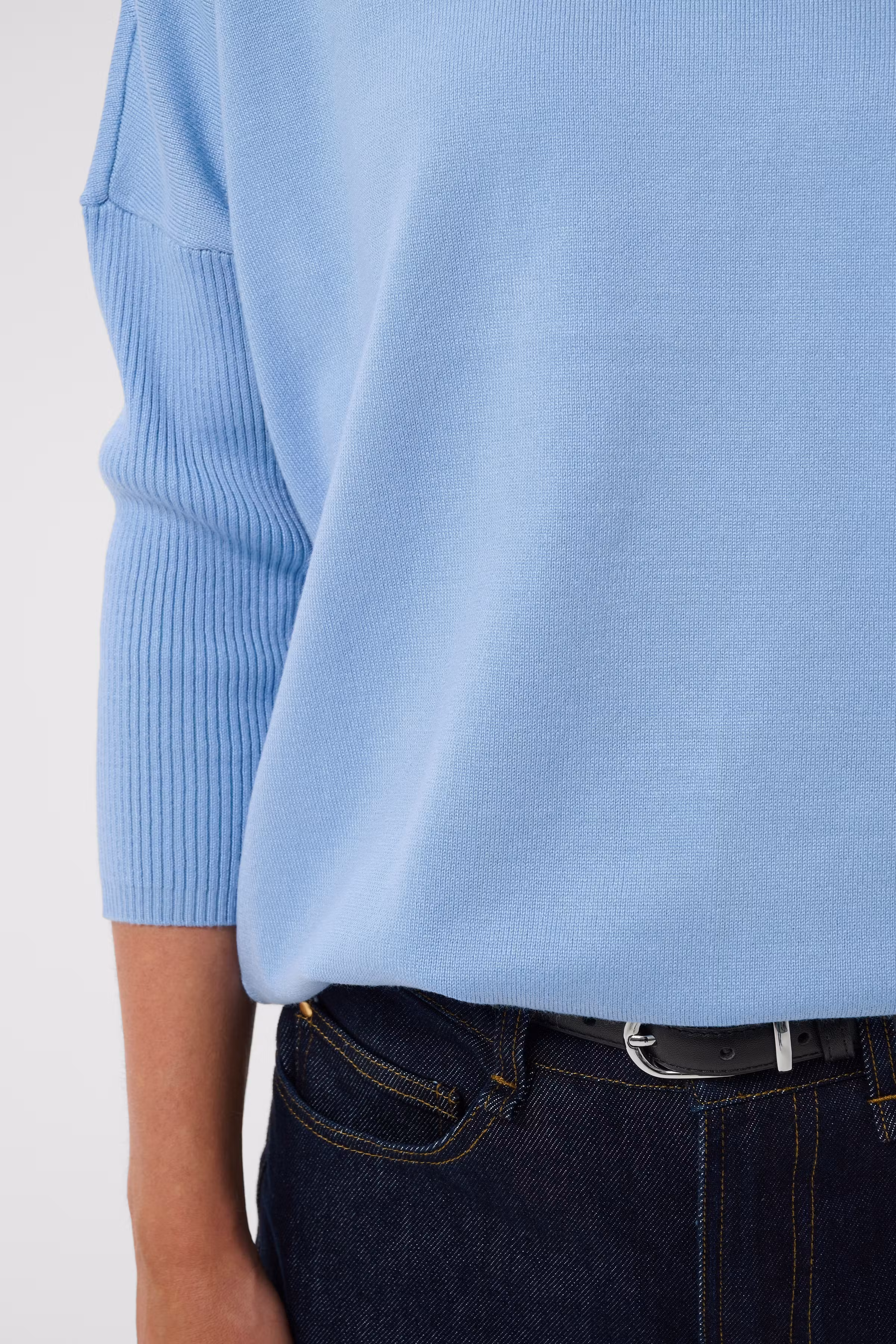 MilaSZ R-Neck Pullover LOOKBOOK DETAIL 30500003-153919