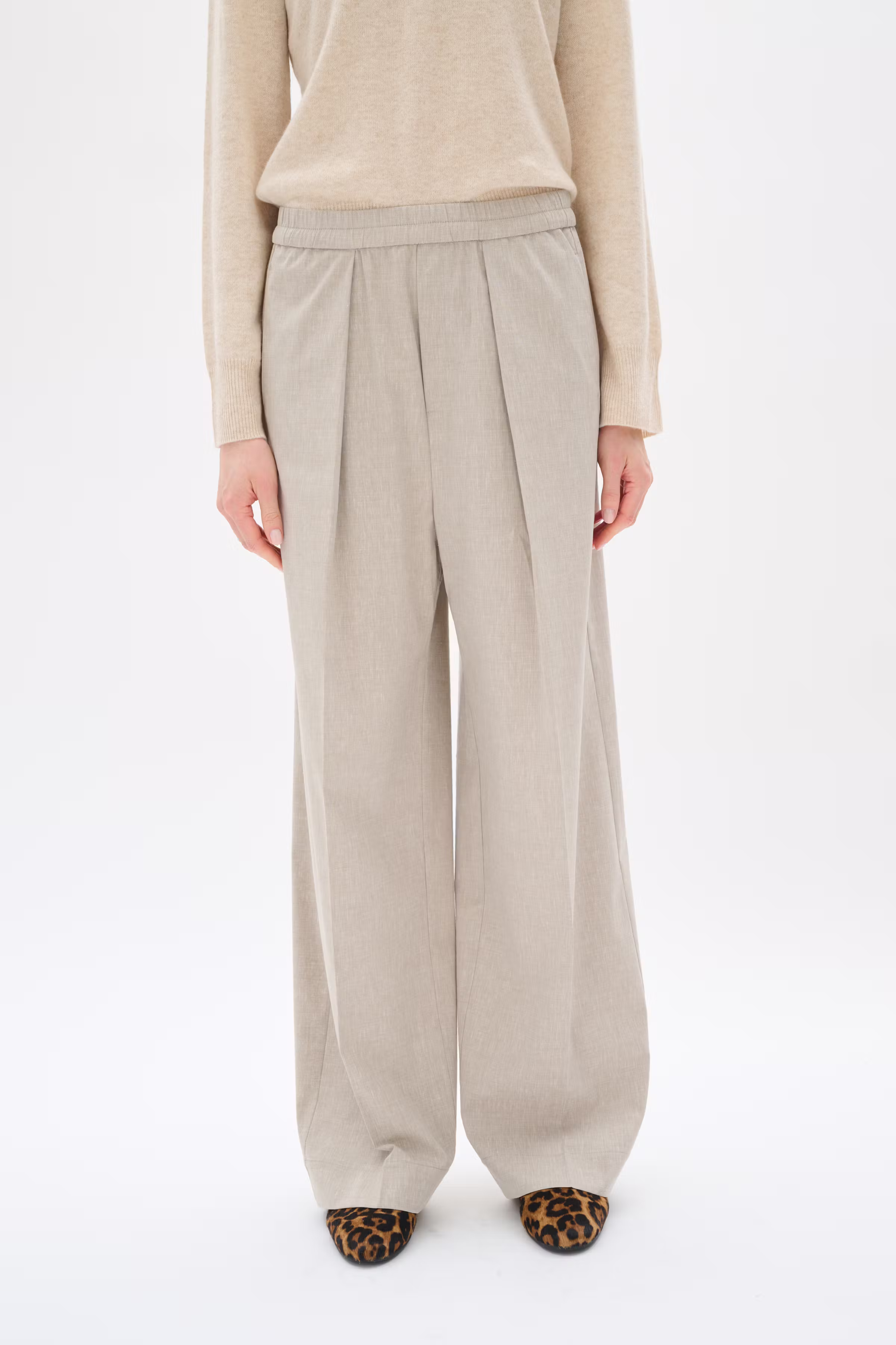 YatesIW Linen Trousers LOOKBOOK FRONT 30110463-1614061