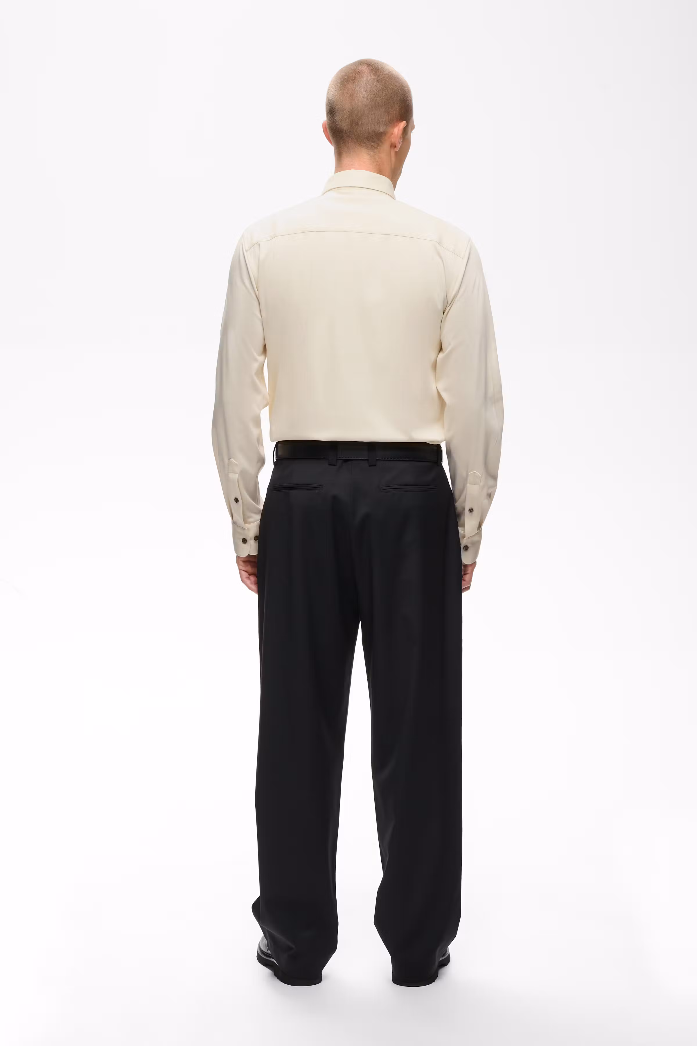 MAmarc Shirt LOOKBOOK BACK 30207881-110104